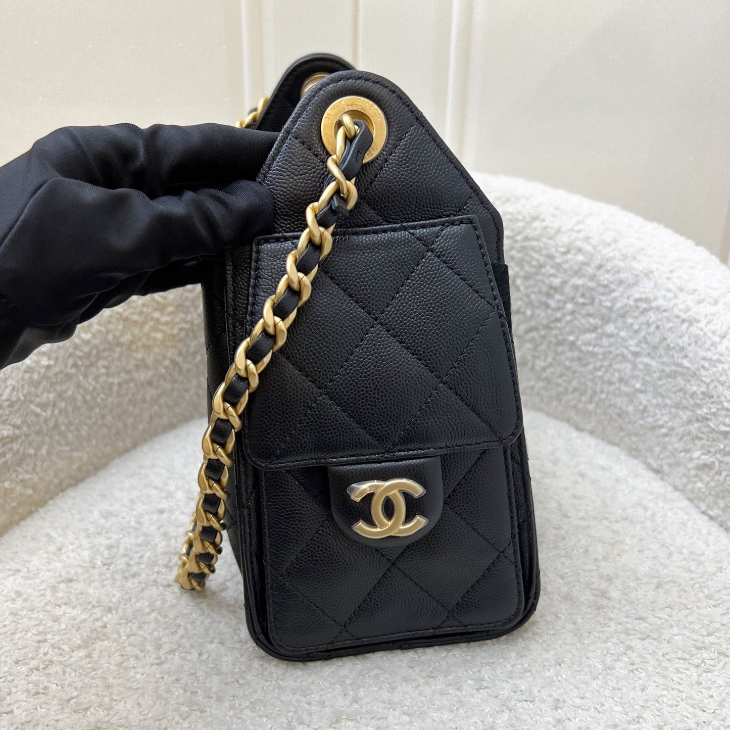 Chanel [Local Set - Nov 2025] 25 Mini Hobo Bag in Black Caviar and AGHW (Model: )