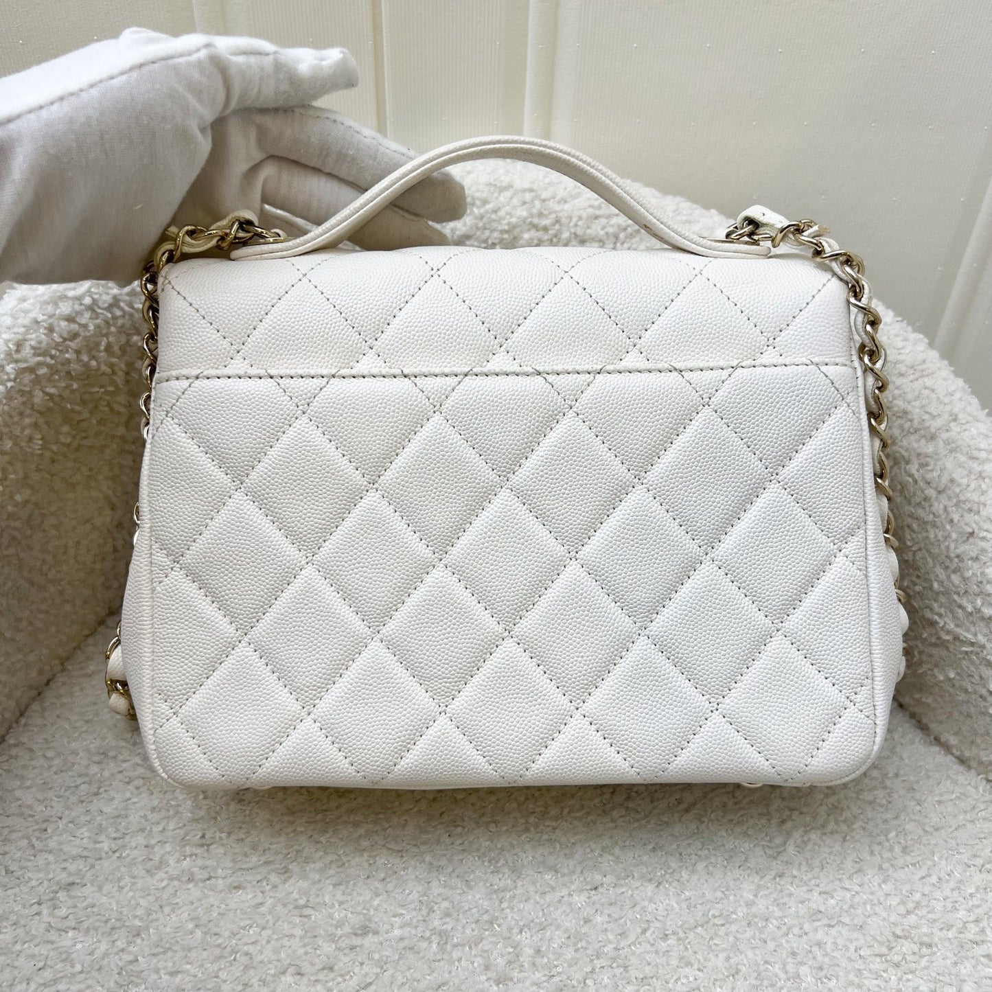 Chanel Medium Business Affinity in White Caviar and LGHW Accessory