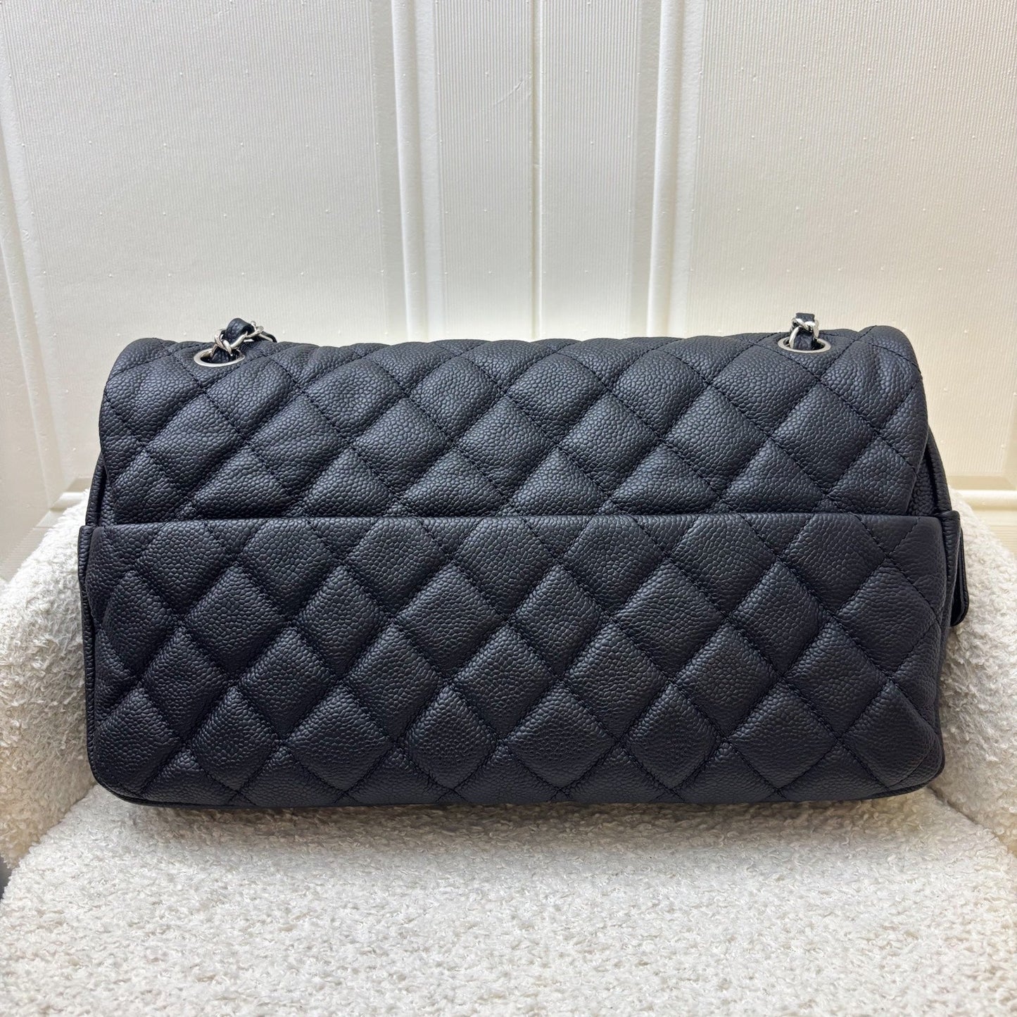 Chanel Easy Caviar Jumbo Flap in Black Caviar and SHW Accessory