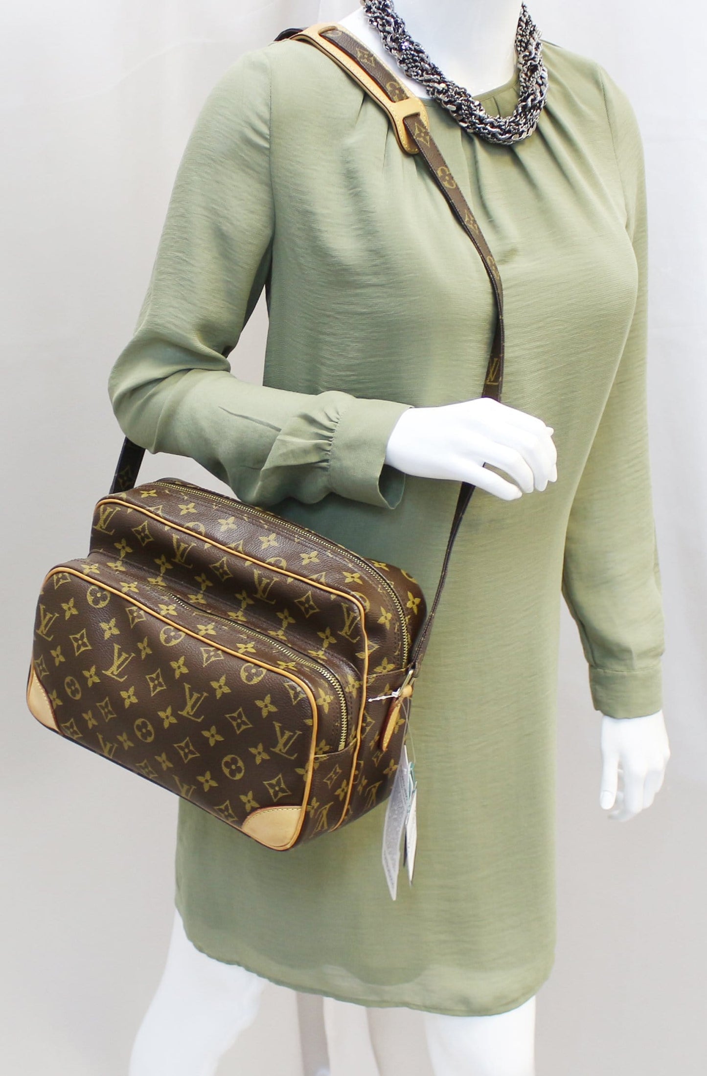 Louis Nile Crossbody Bag Canvas Monogram