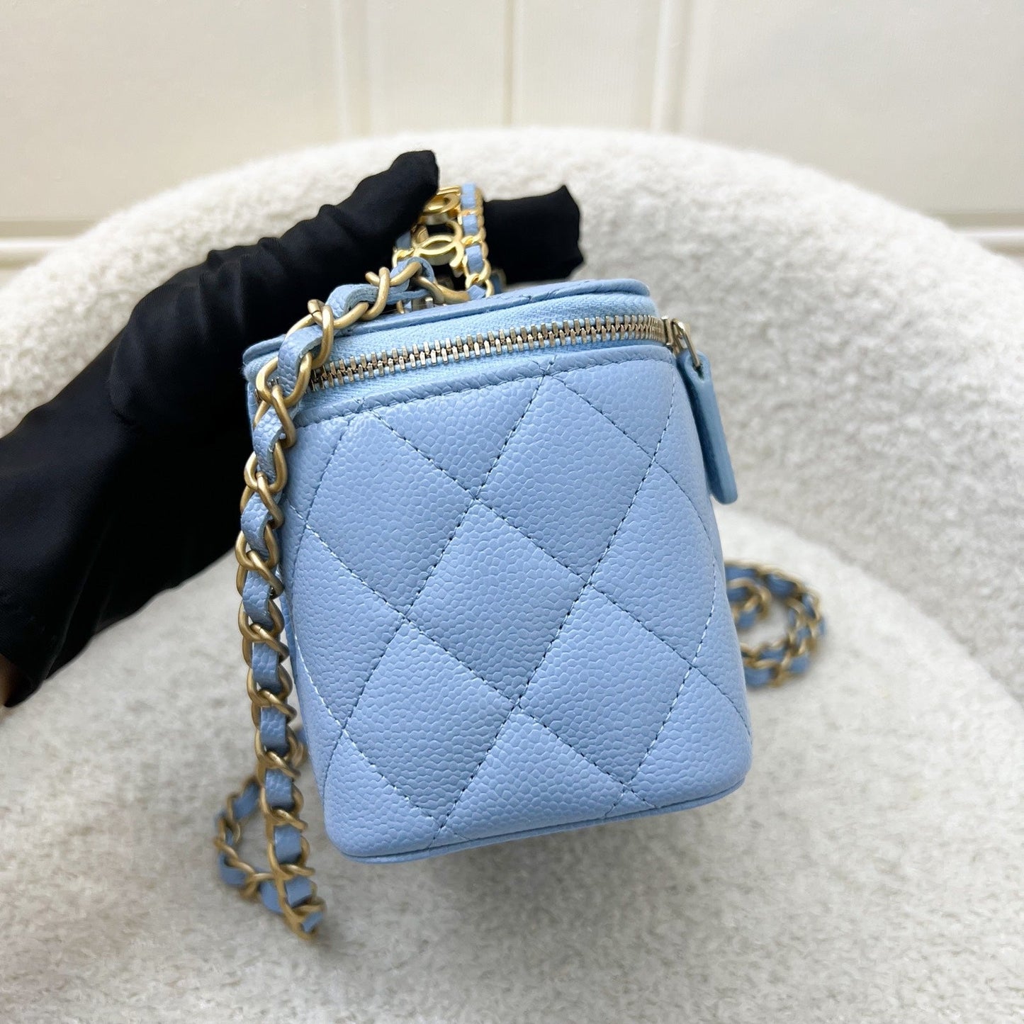 Chanel "Pick Me Up" Vanity with Top Handle in Baby Blue Caviar and AGHW (Model: )