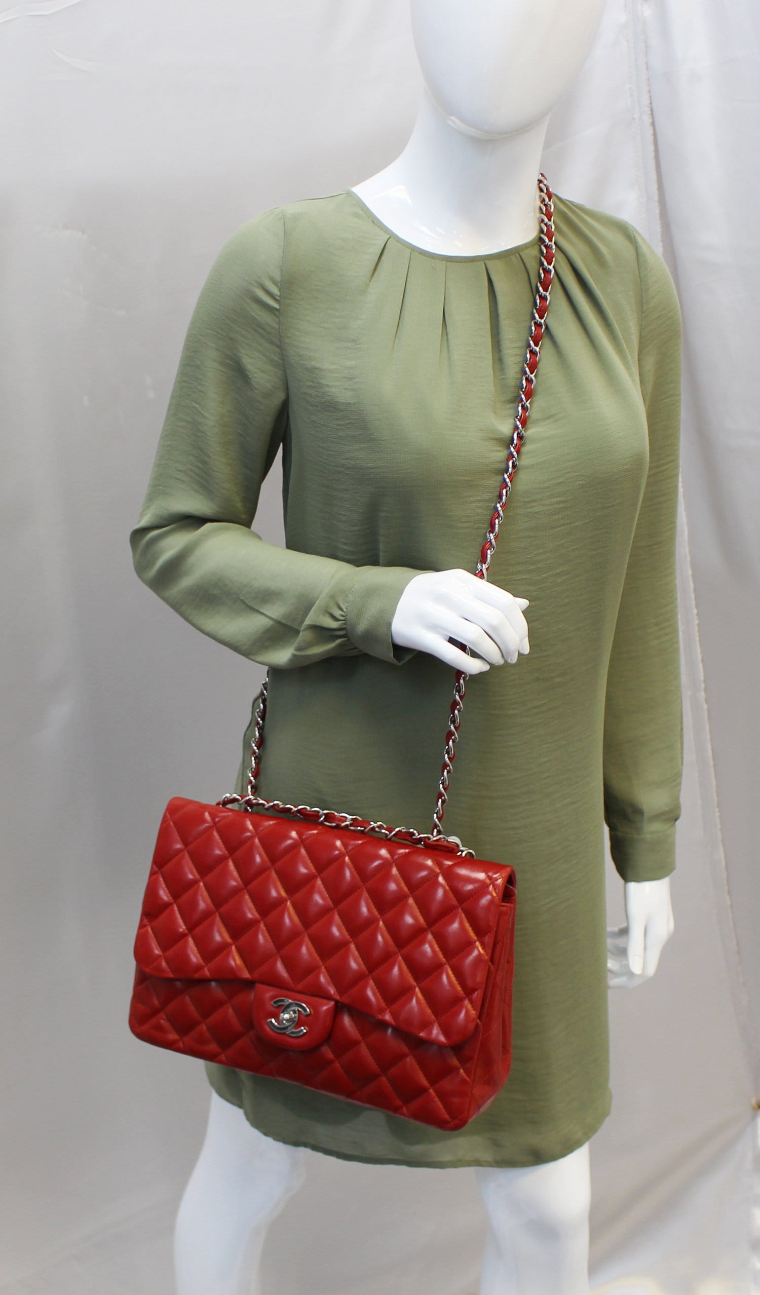 Chanel Classic Jumbo Double Flap Bag Leather Quilted Shoulder Bag