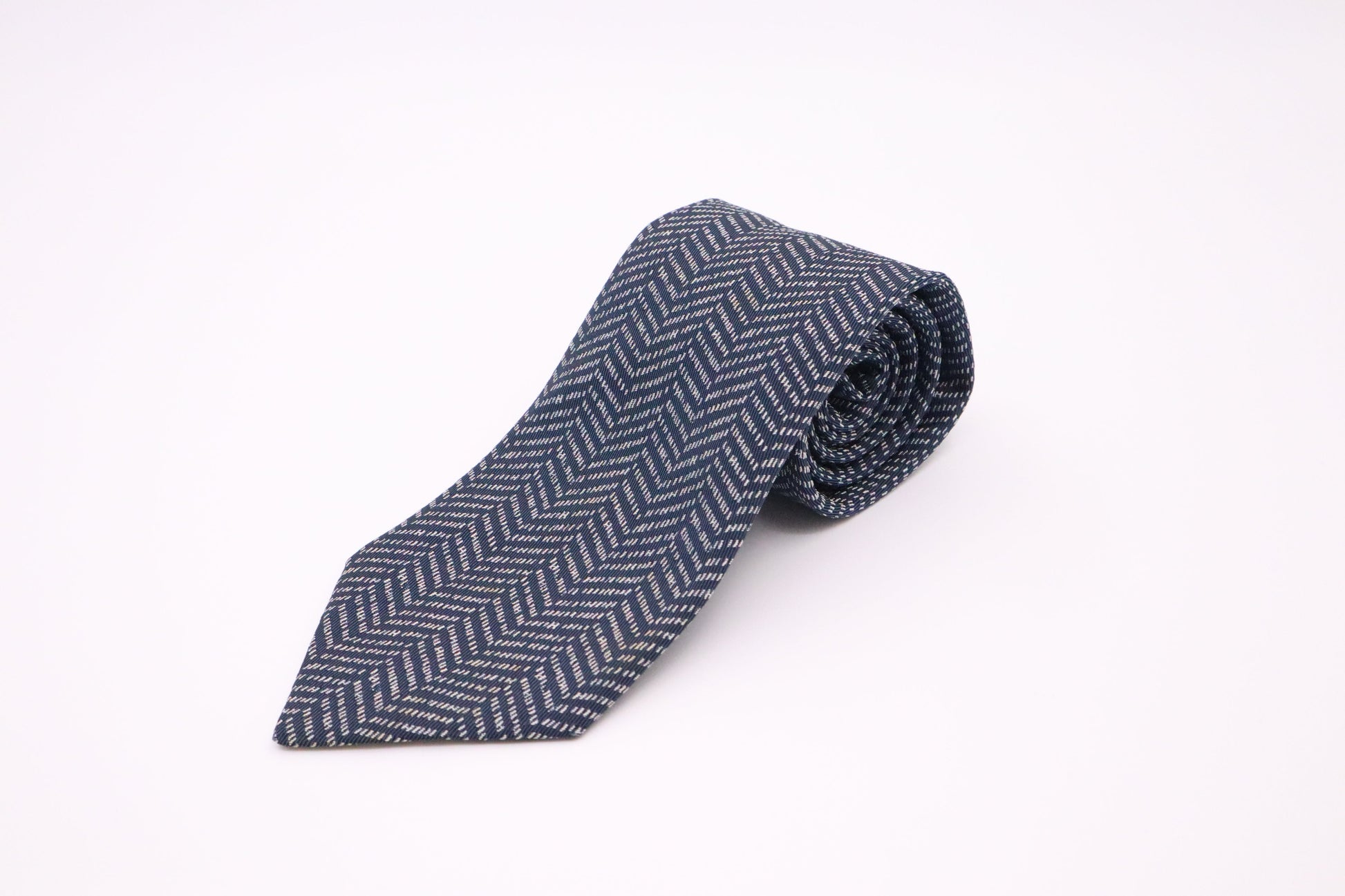 Hermes Necktie In Navy Silk Handbag Travel Bag