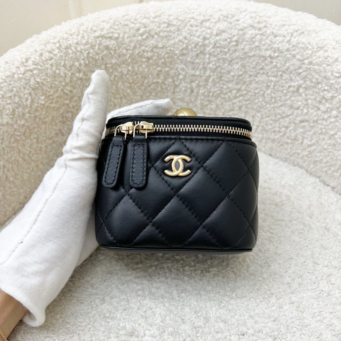 Chanel Pearl Crush Mini Cube Vanity in Black Lambskin and AGHW (Model: )
