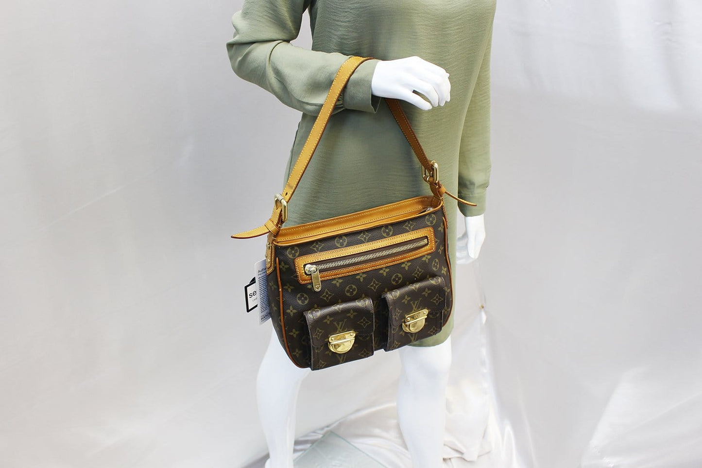Louis Hudson Gm Shoulder Bag Monogram