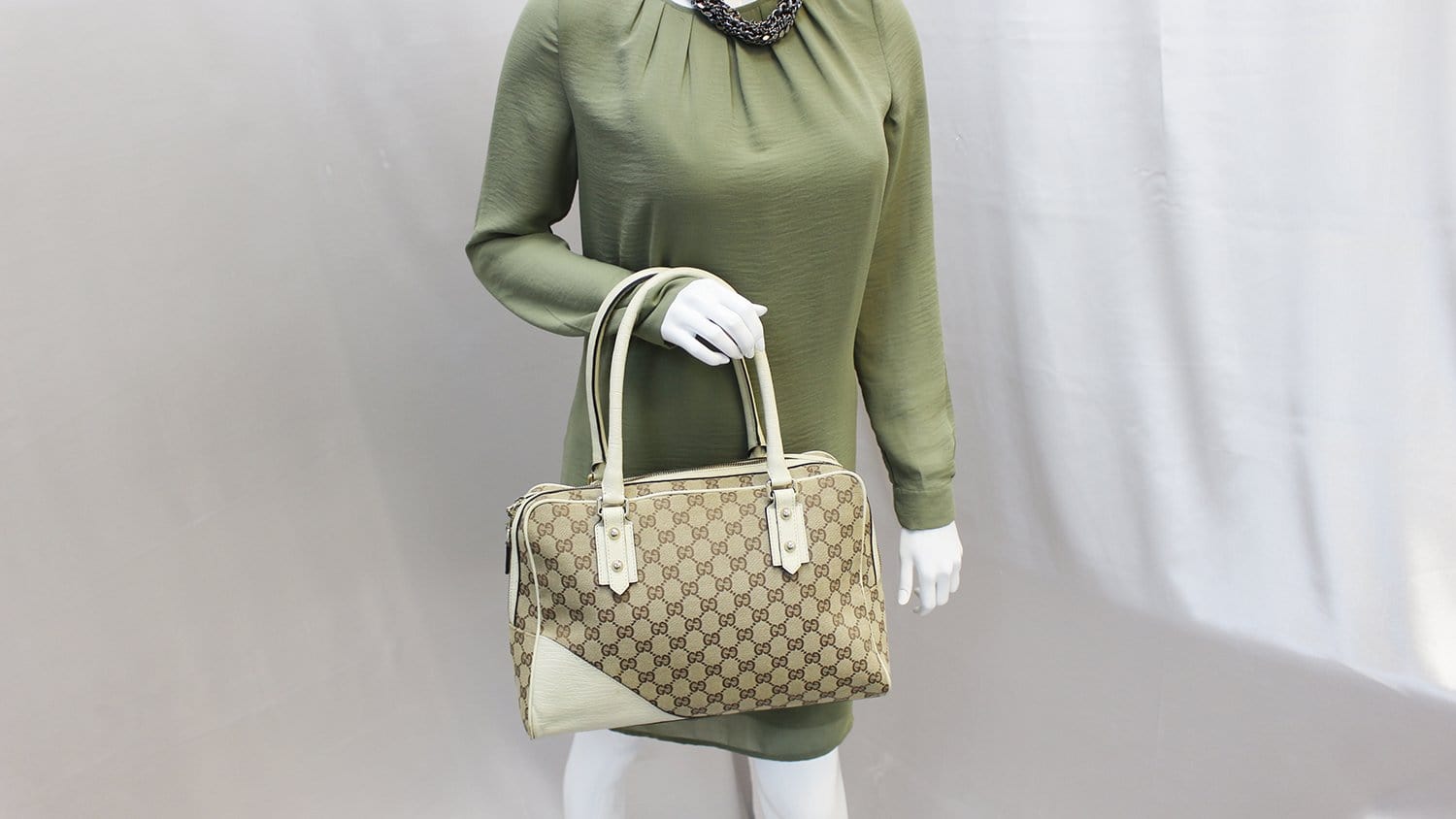 Gucci Hasler Shoulder Bag Canvas Monogram