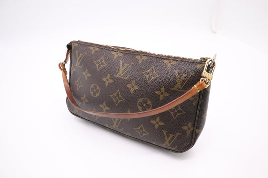 Louis Vuitton Pochette Accessoires Monogram Canvas Clutch Bag Canvas 3