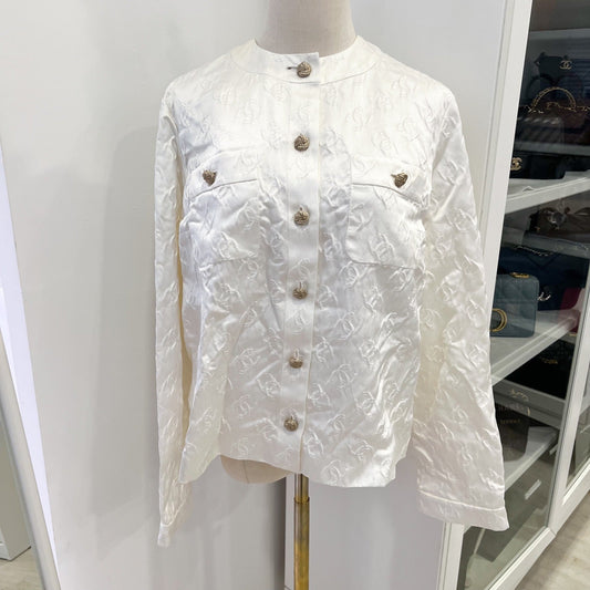 Chanel Runway Embossed CC Logo Long Sleeved Blo in Ecru Cotton and Silk (Model: ) Accessory