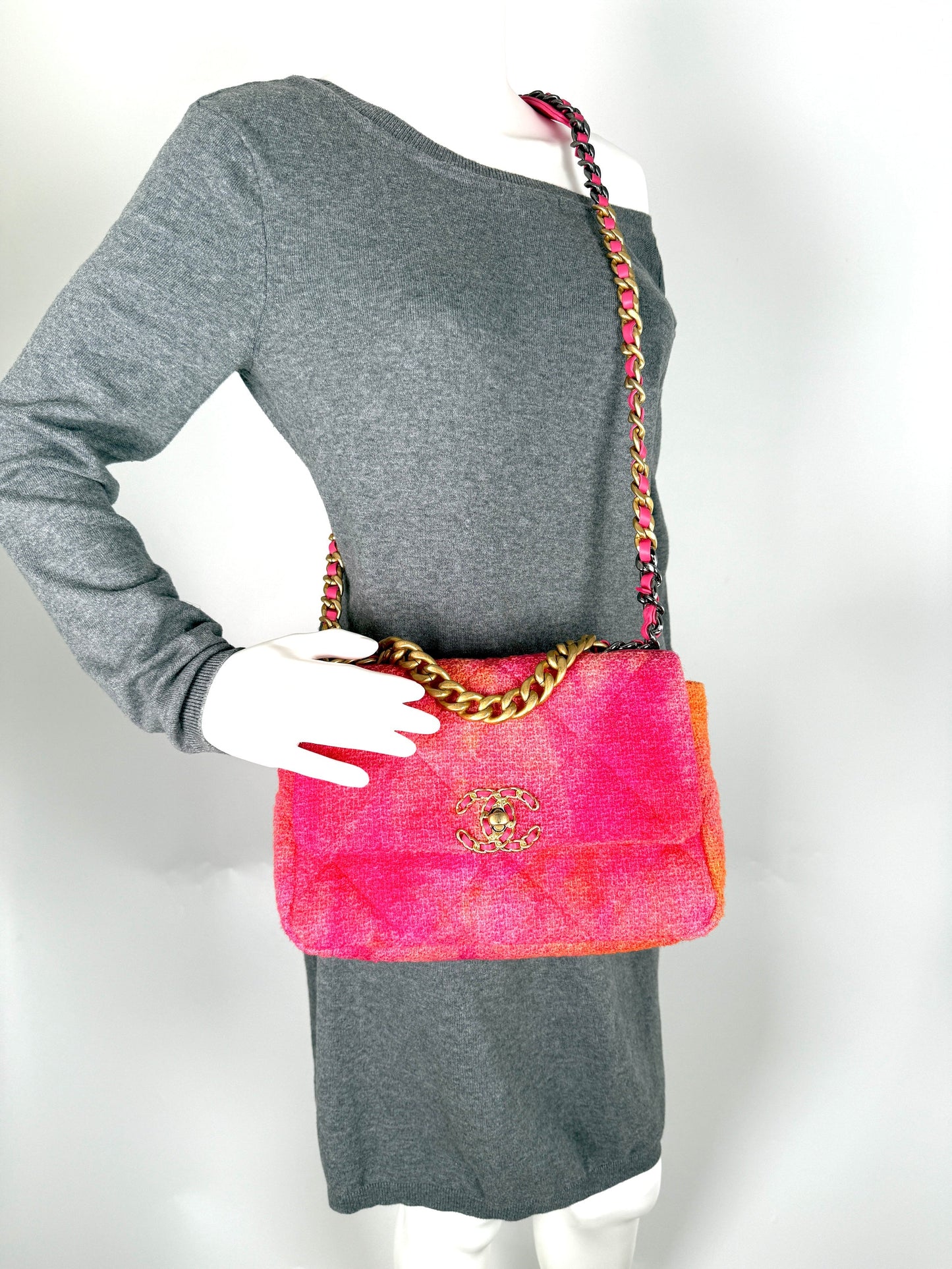 Chanel 19 2020 Medium Pink Coral Tweed Quilted Gold Hardware Flap Bag