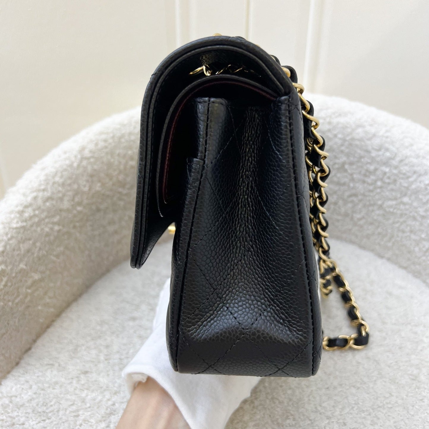Chanel Medium Classic Flap CF in Black Caviar GHW (Model: ) Accessory