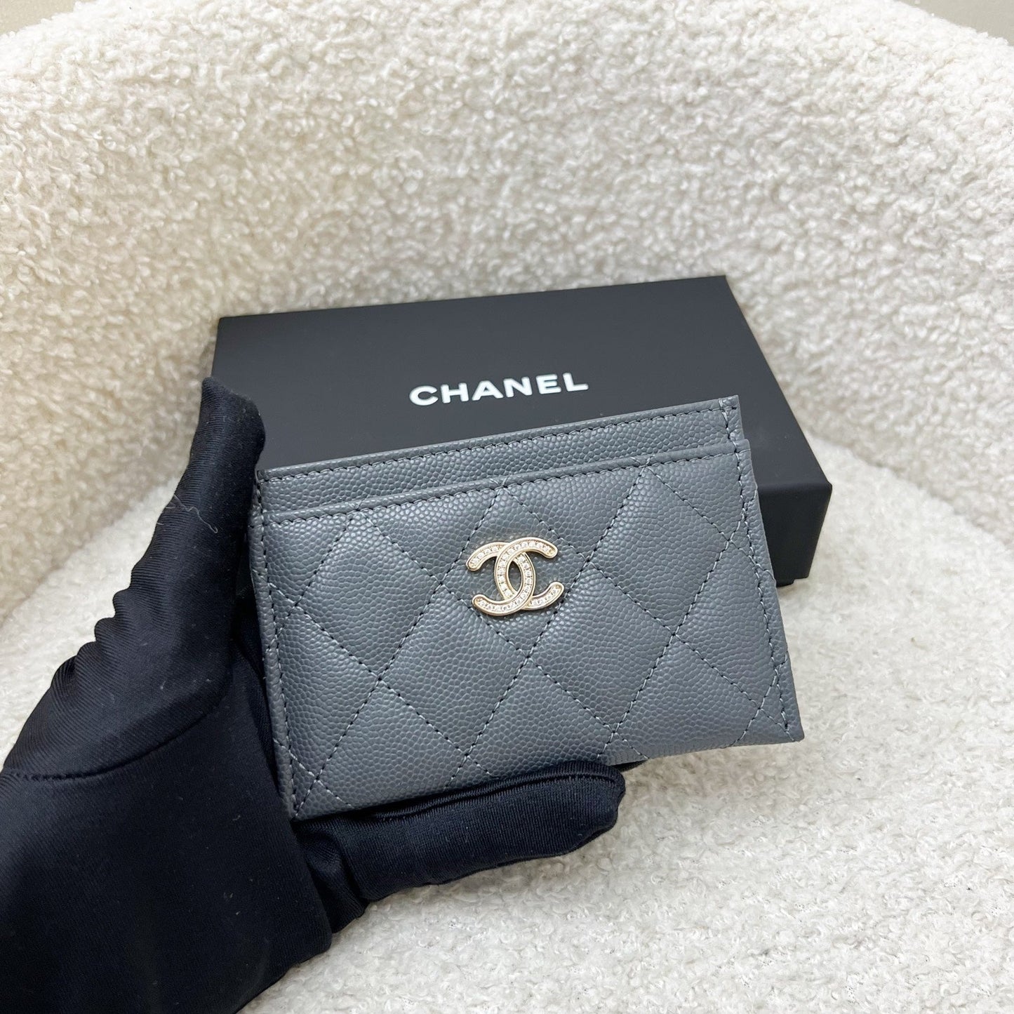 Chanel Flat Card Holder with Diamantes studded CC Logo in Grey Caviar and LGHW