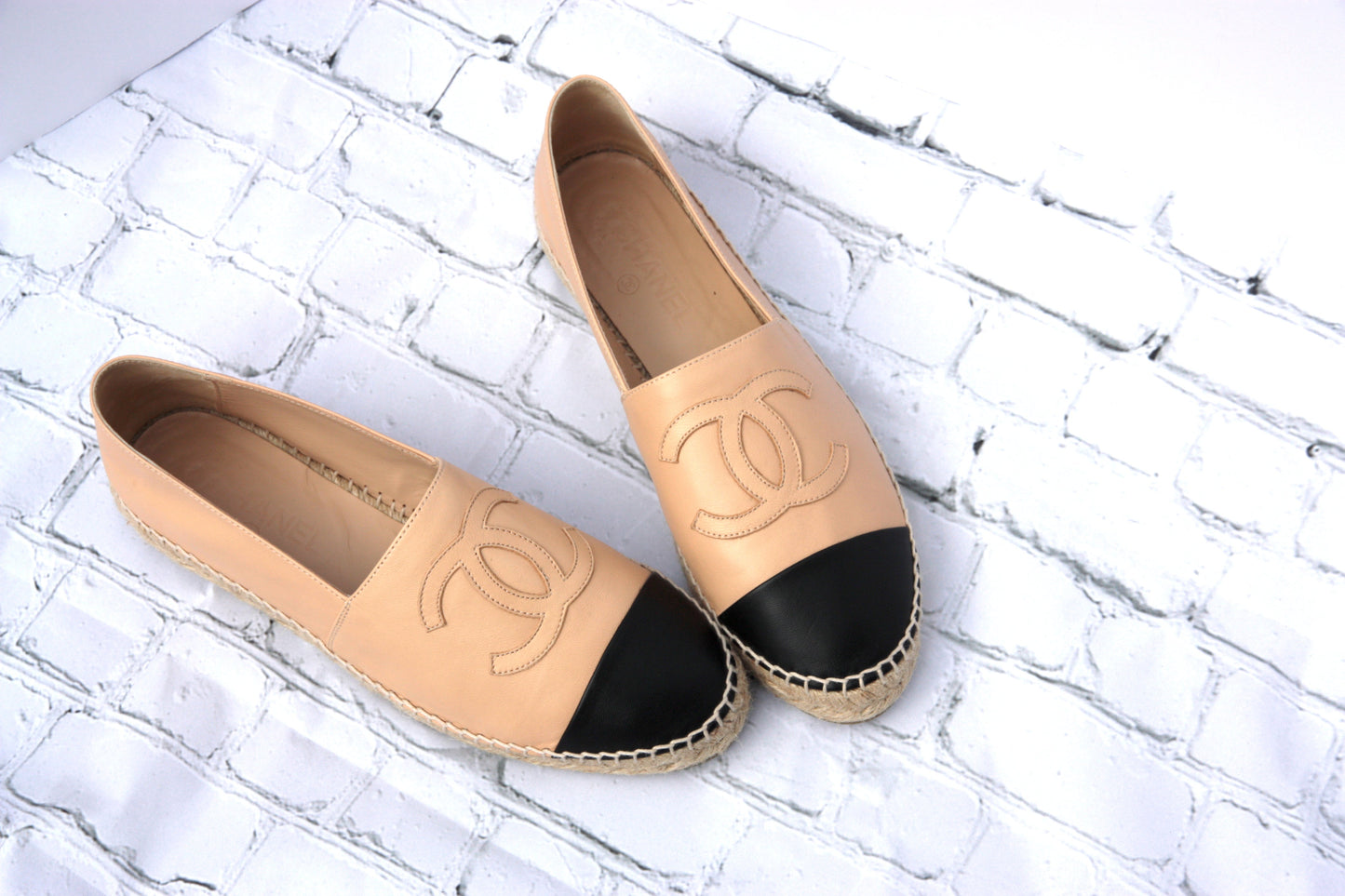 Chanel Beige Black Lambskin Round Toe Espadrilles 41 Accessory