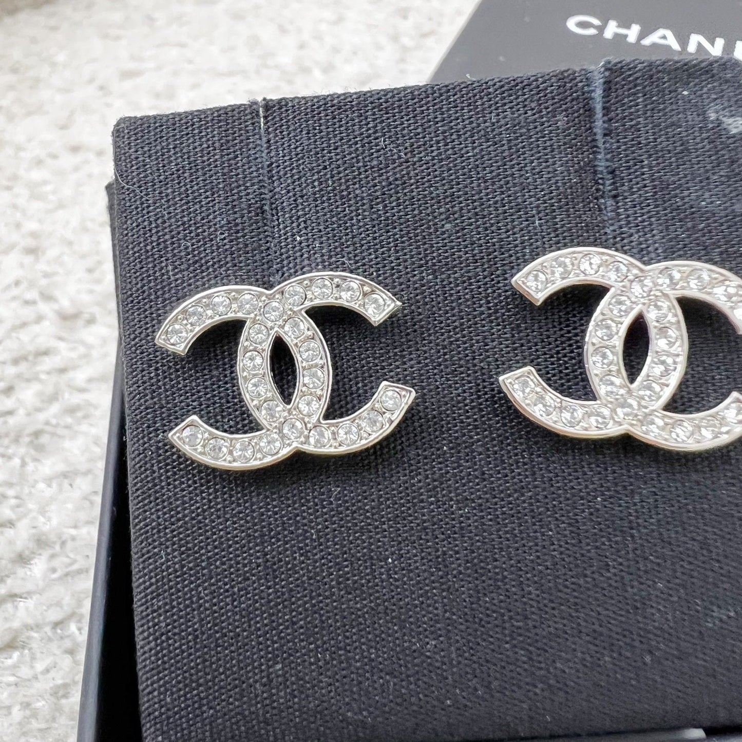 Chanel Small/Medium CC Logo Earrings in SHW Jewelry