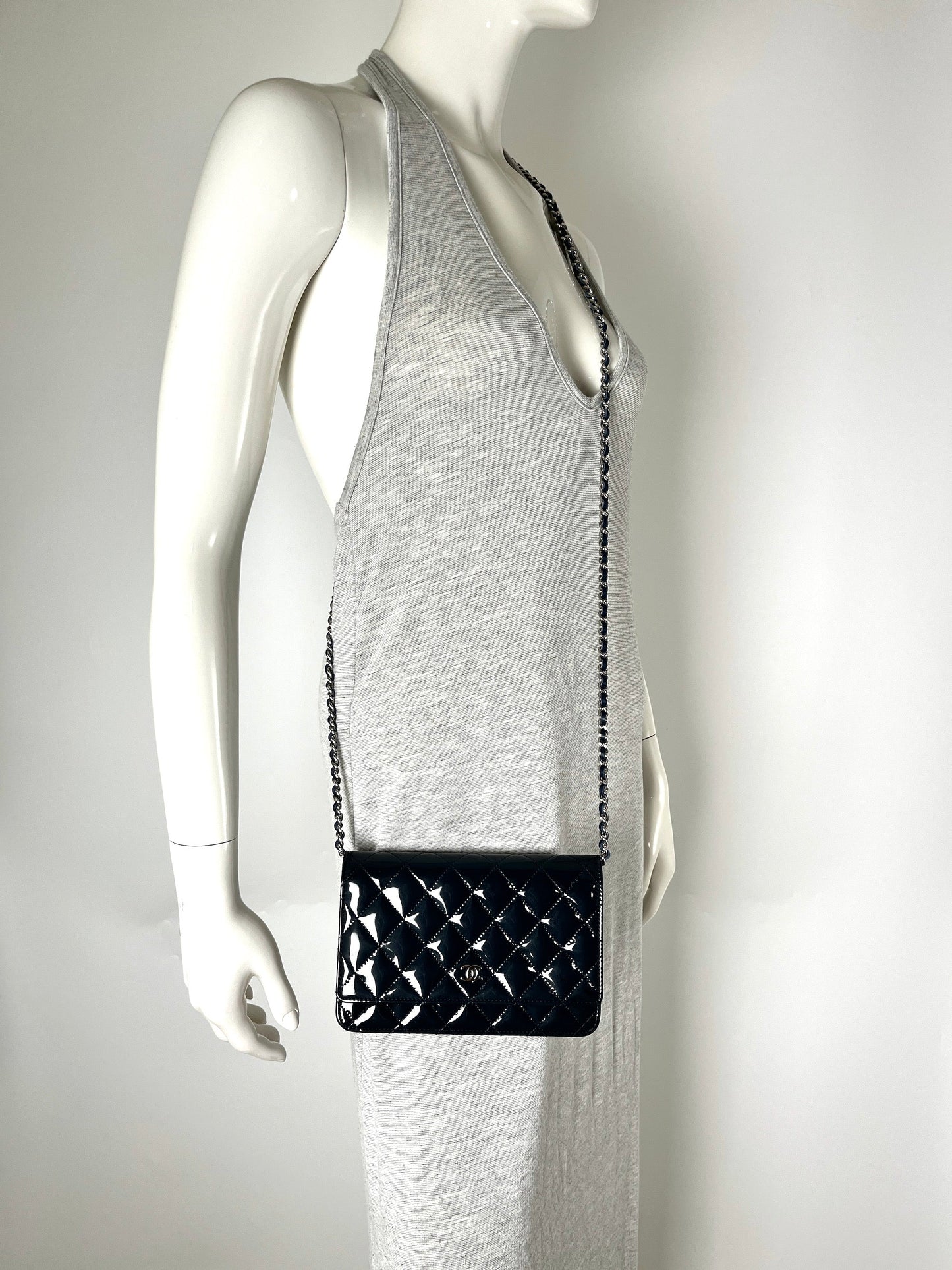 Chanel WOC Wallet on Chain Navy Blue Patent Leather Crossbody Bag