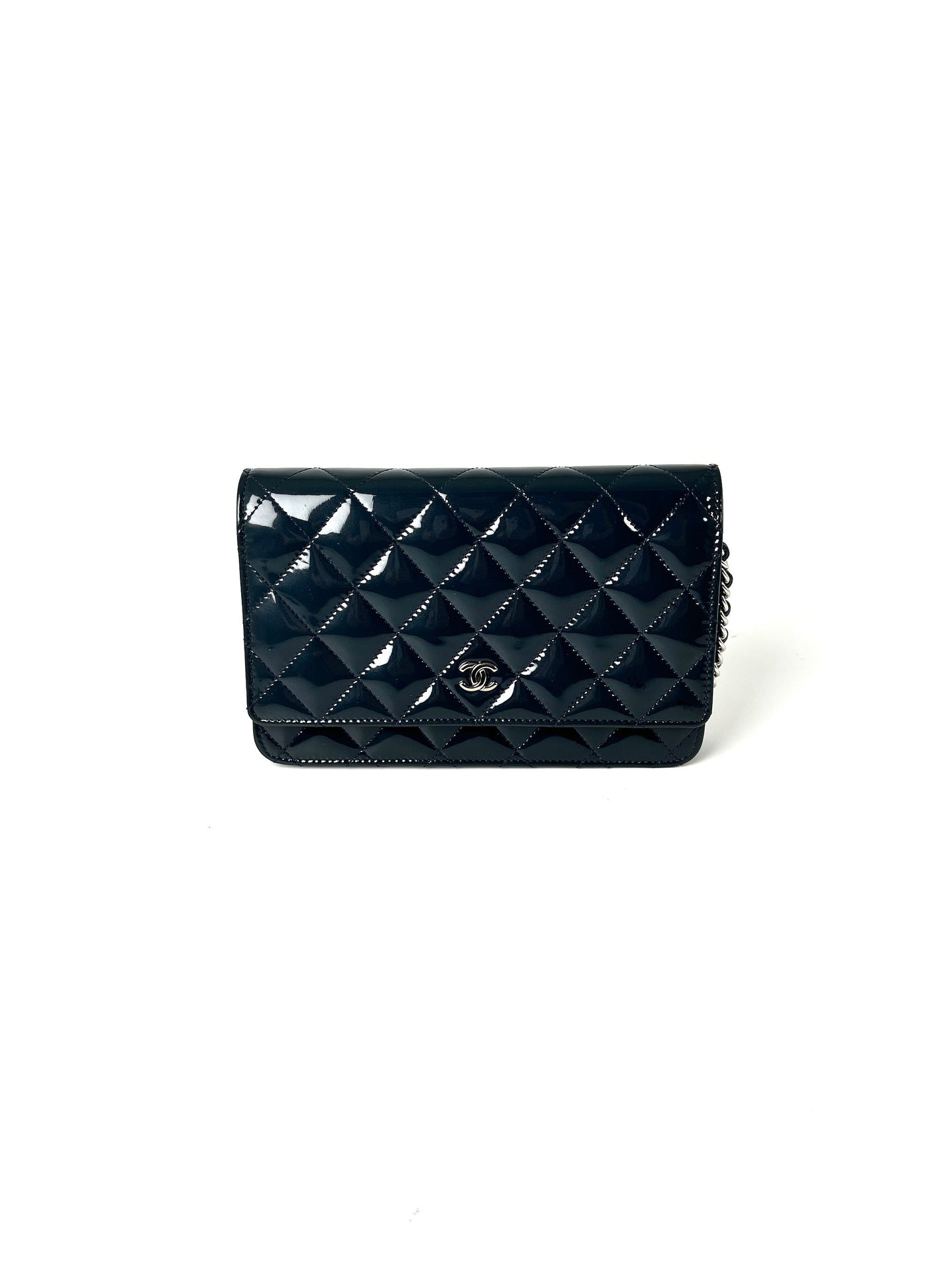 Chanel WOC Wallet on Chain Navy Blue Patent Leather Crossbody Bag