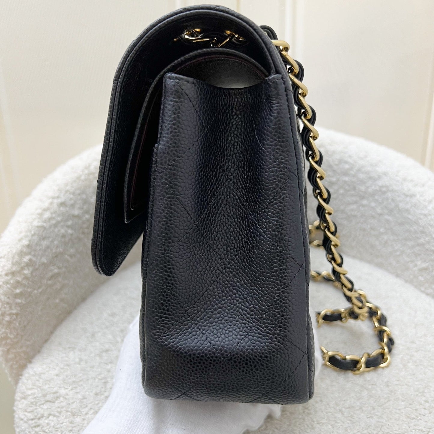 Chanel Jumbo Classic Flap DF in Black Caviar and GHW Accessory