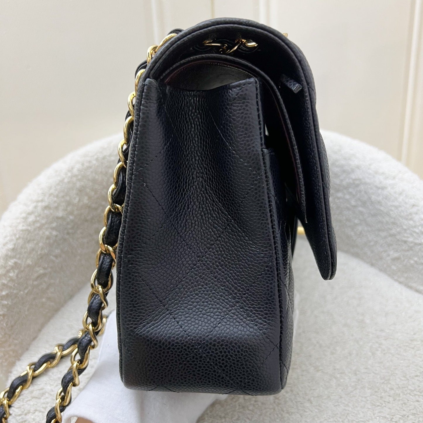 Chanel Jumbo Classic Flap DF in Black Caviar and GHW Accessory