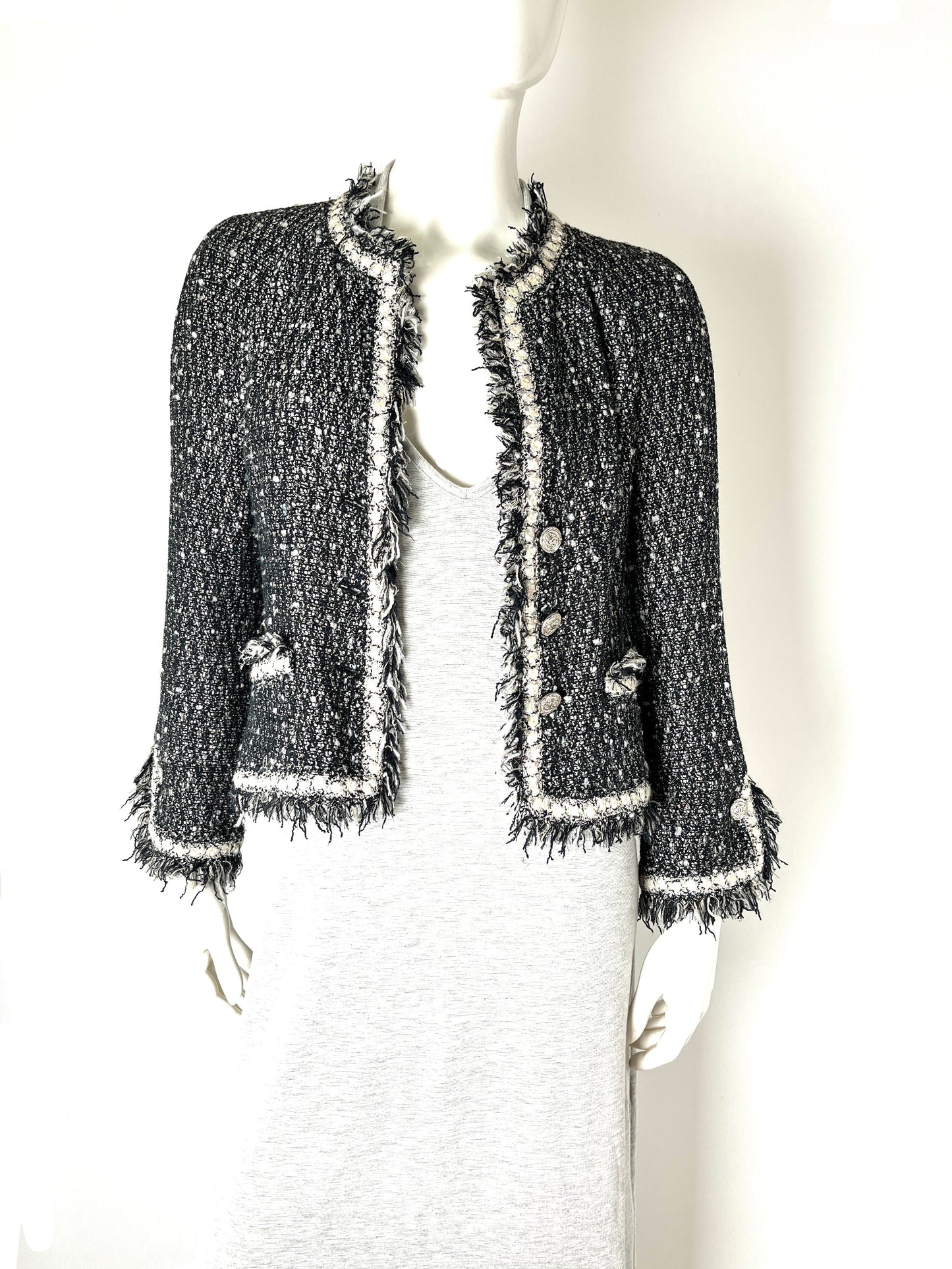 Chanel Tweed Black White Jacket Cardigan 36 4