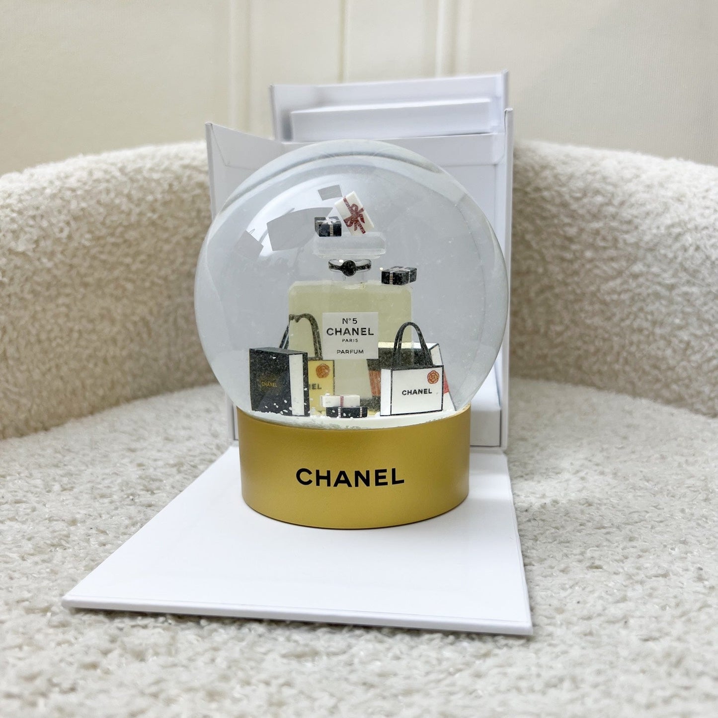 Chanel VIP Gift Perfume Bottles Christmas Snow Globe Accessory