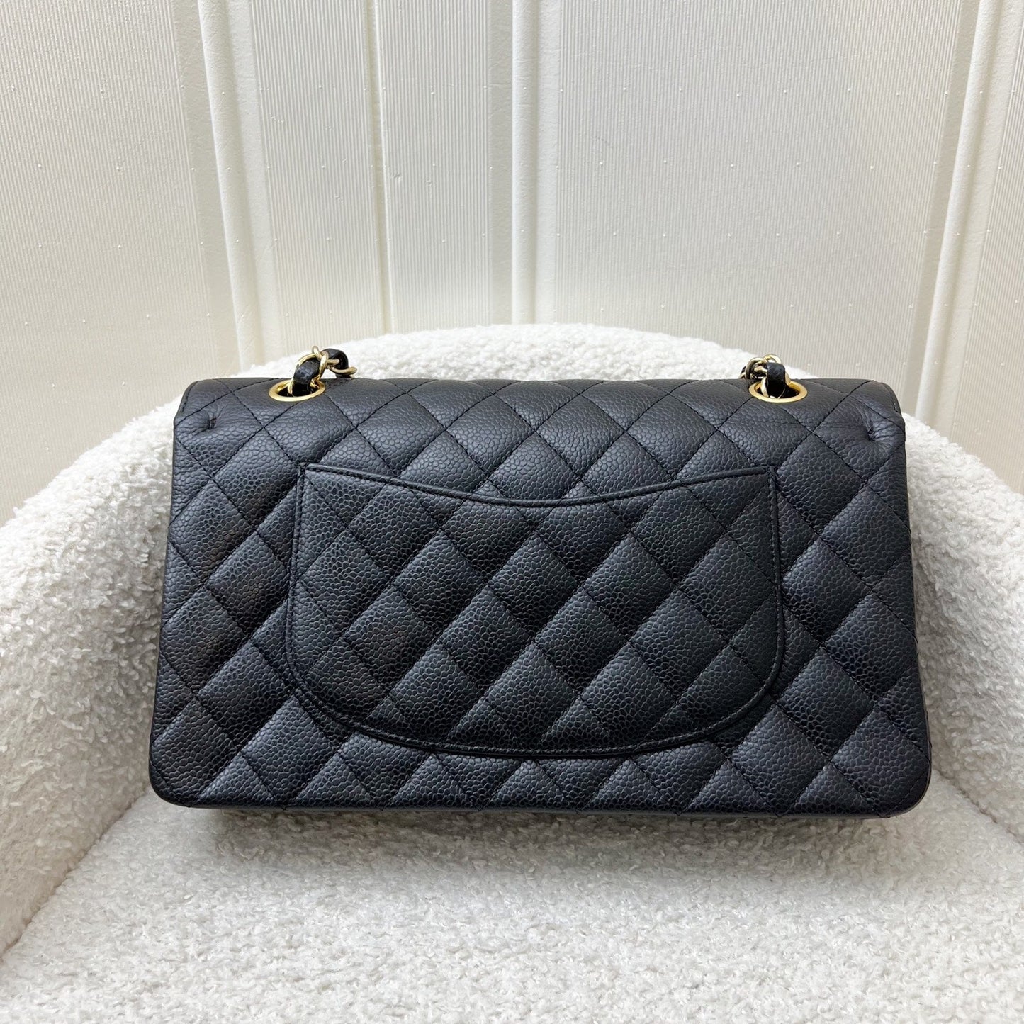 Medium Classic Flap CF in Black Caviar and GHW Accessory Classic