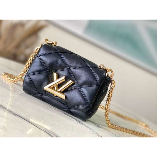 Louis Vuitton Mm Malletage Hand Bag Leather Travel Bag Bag Bg00010
