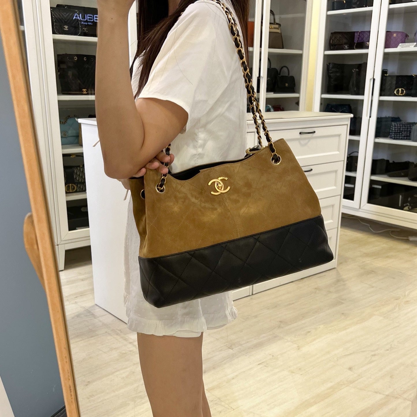 Chanel Two-Tone Tote Bag in Light Brown Suede, Black Calfskin and AGHW (Model: )