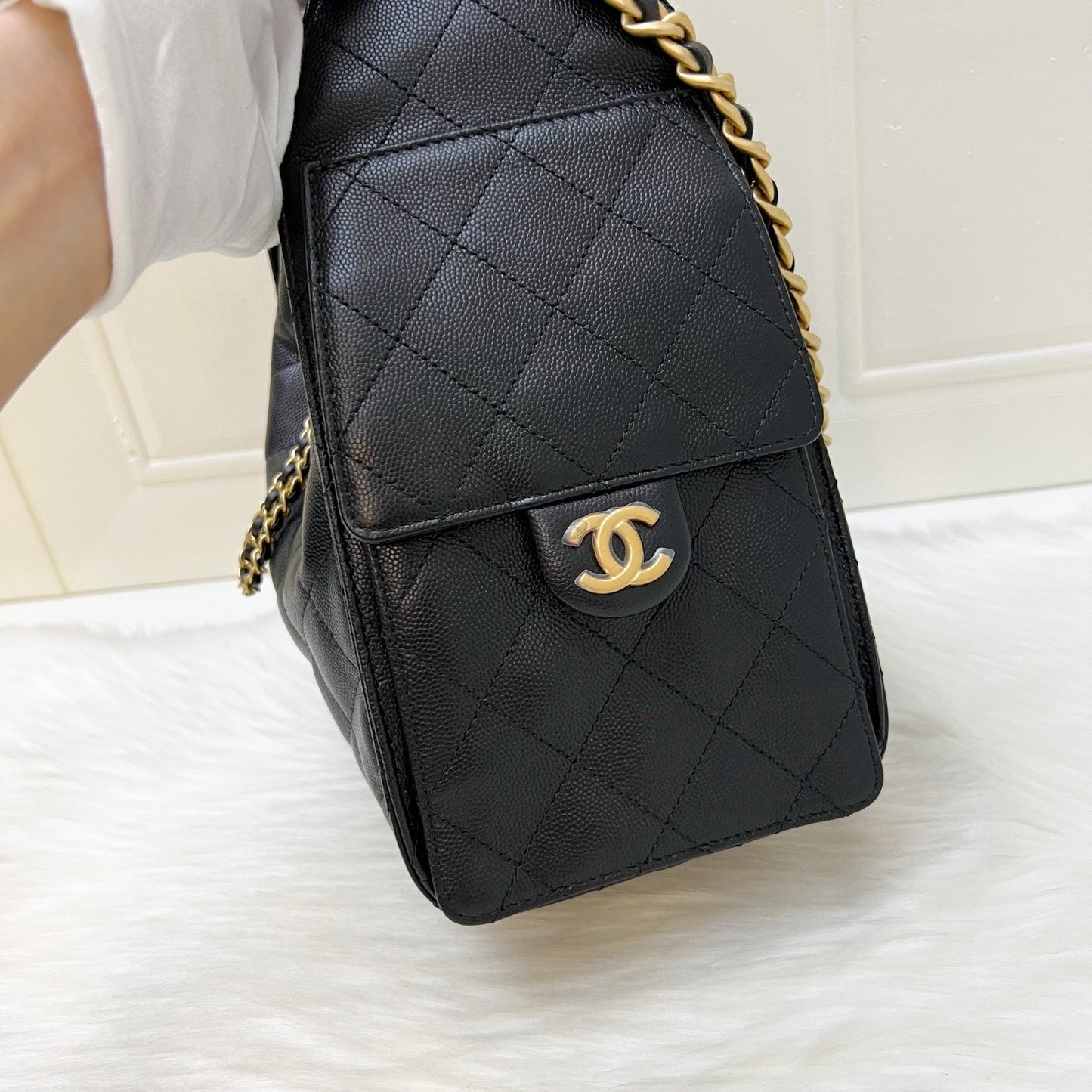 25 Small Hobo Bag in Black Caviar and AGHW (Model: ) Polished