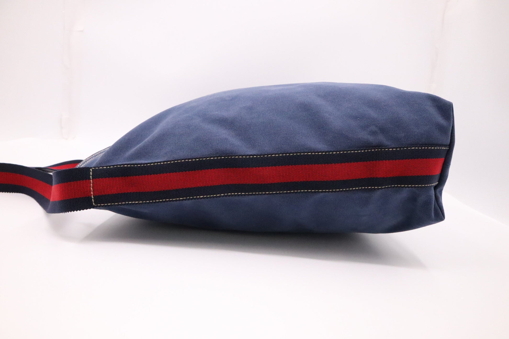 Gucci Sherry Canvas Blue Navy Shoulder Bag