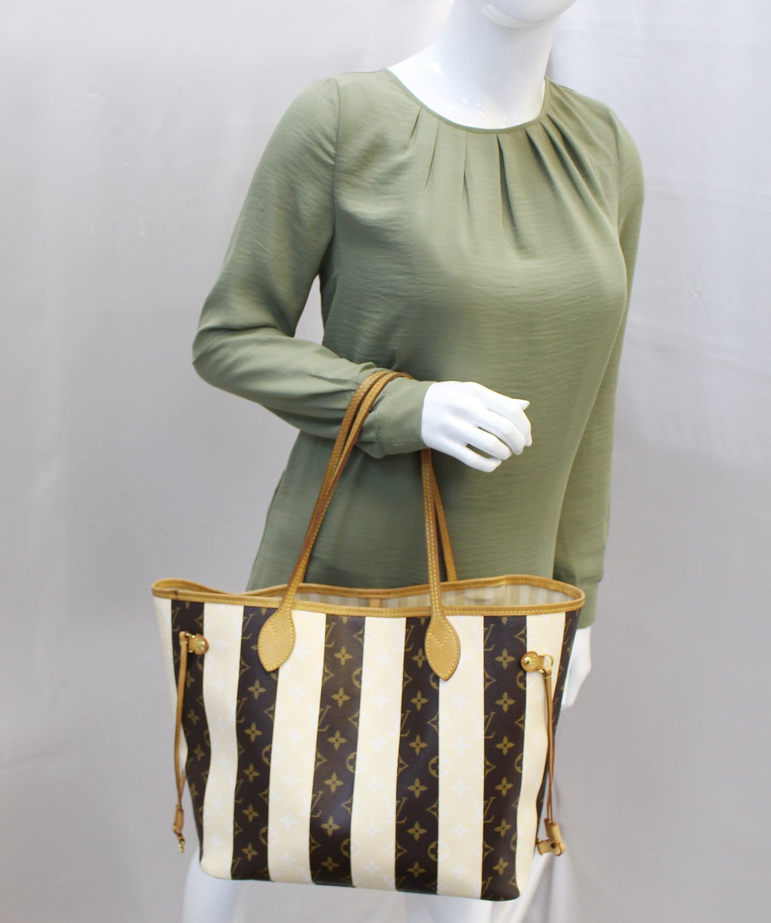 Louis Limited Edition Rayures Neverfull Mm Tote Monogram Shoulder Bag