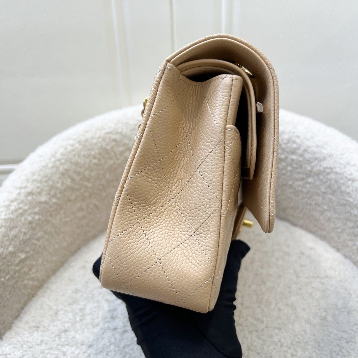 Medium Classic Flap CF in Beige Caviar and GHW (Model: ) Accessory Signature