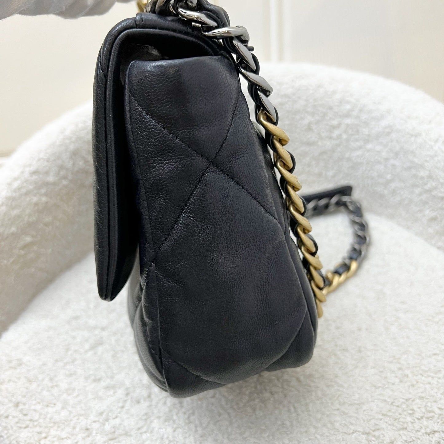 Chanel 19 Small Flap in Black Goatskin and 3-tone HW (Model: ) Accessory