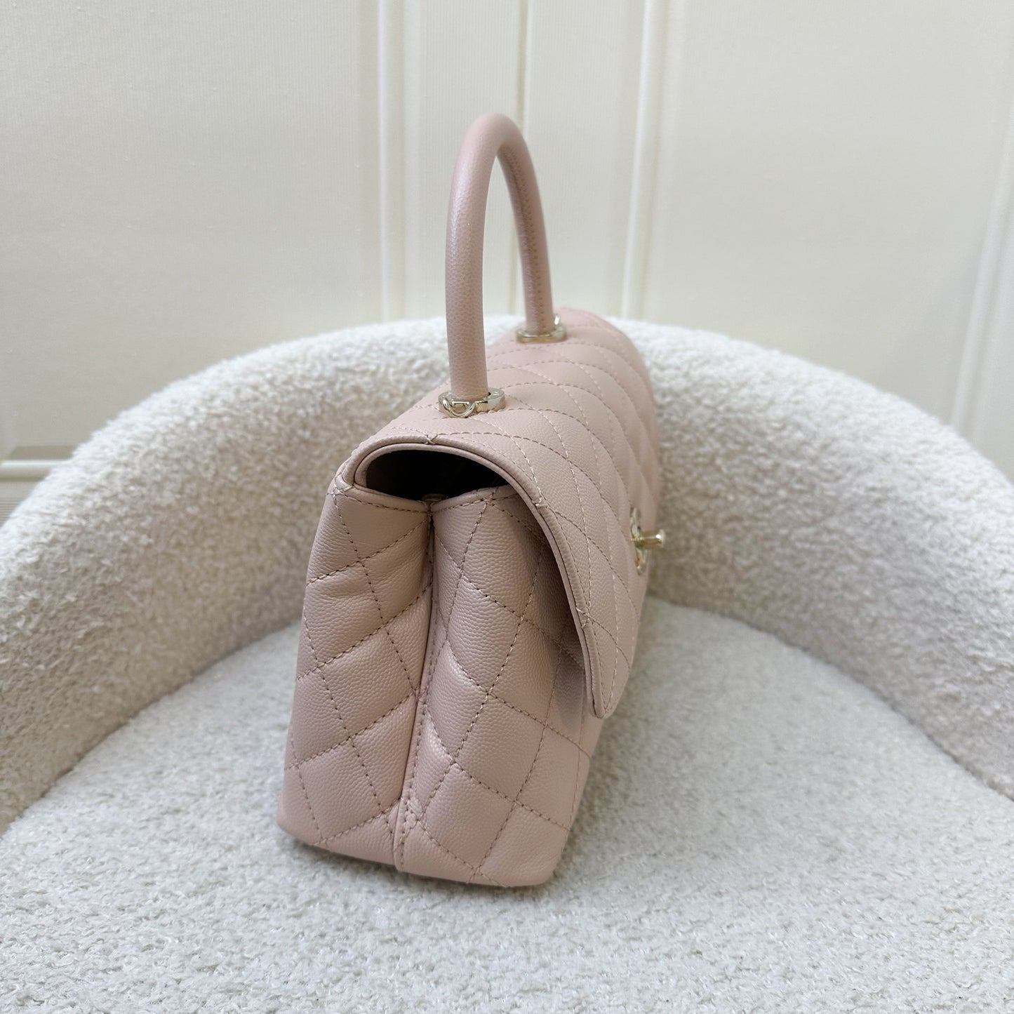 Chanel Small () Coco Handle in Light Pink Caviar and LGHW Accessory