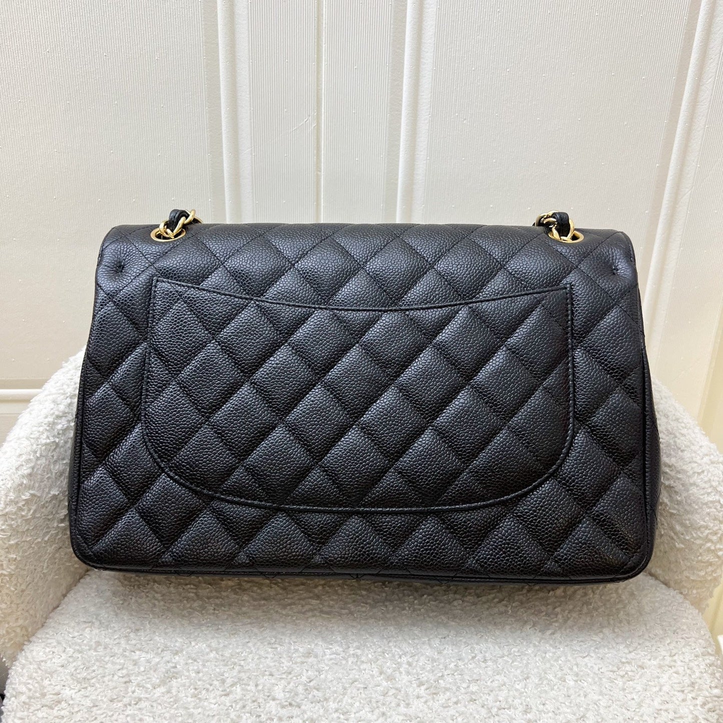 Jumbo Classic Flap DF in Black Caviar and GHW Accessory Signature