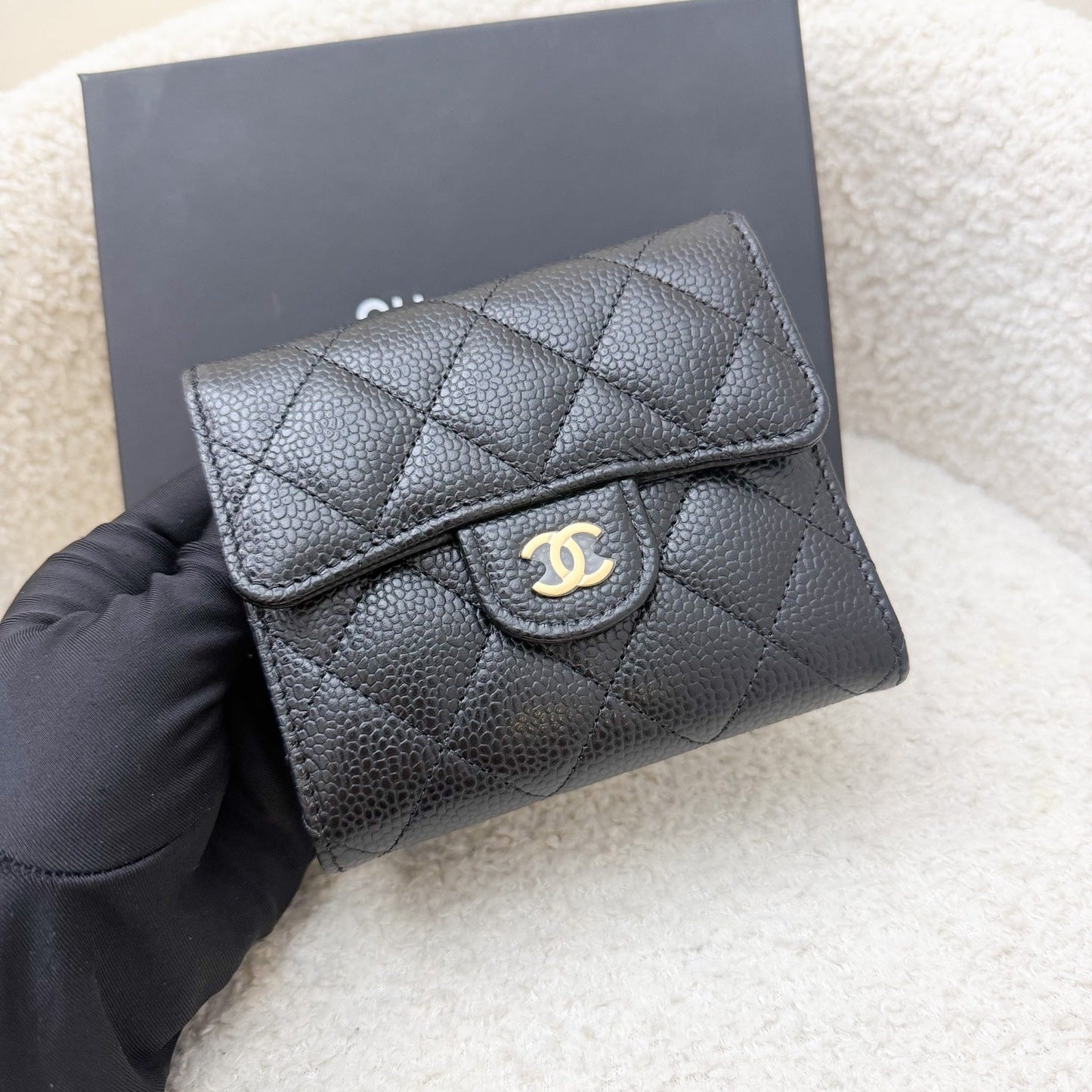 Chanel Classic Trifold Compact Wallet in Black Caviar and GHW (Model: )