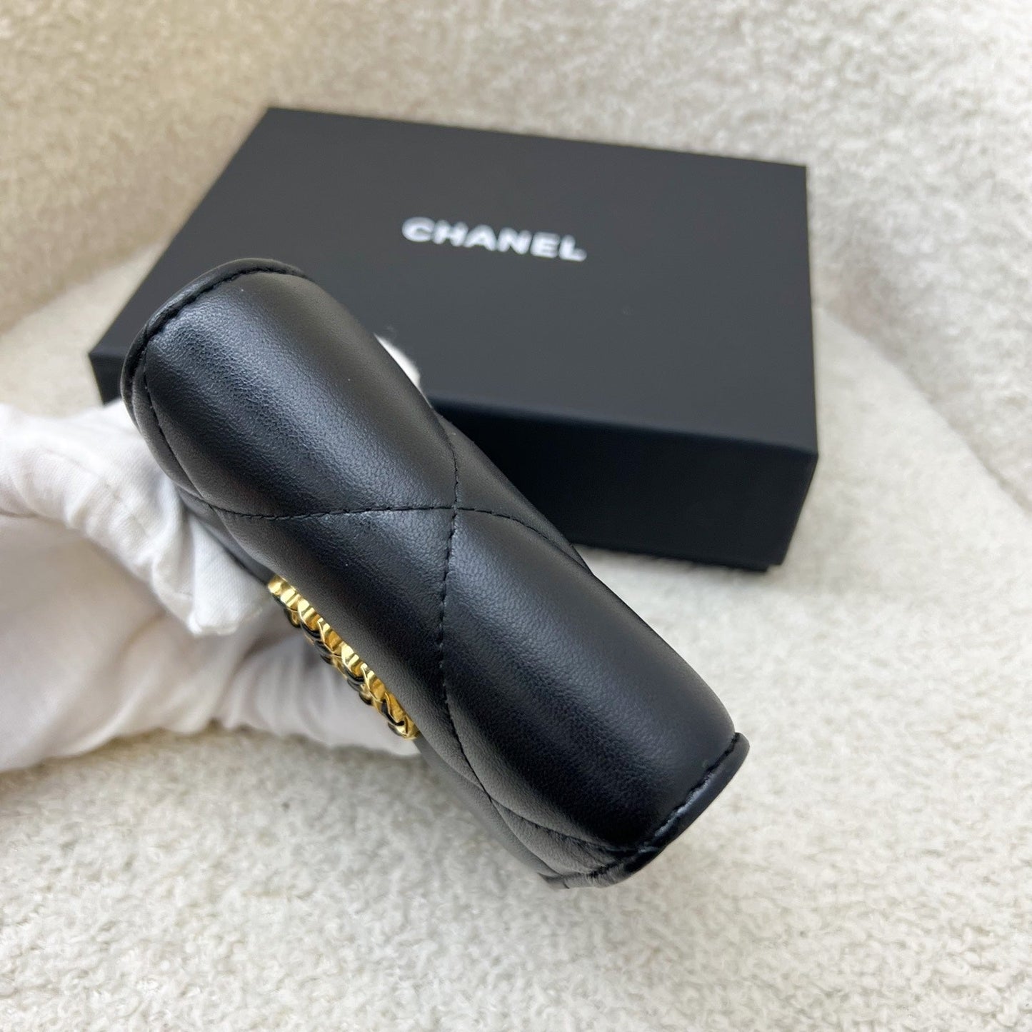 19 Compact Trifold Wallet in Black Lambskin and AGHW Signature