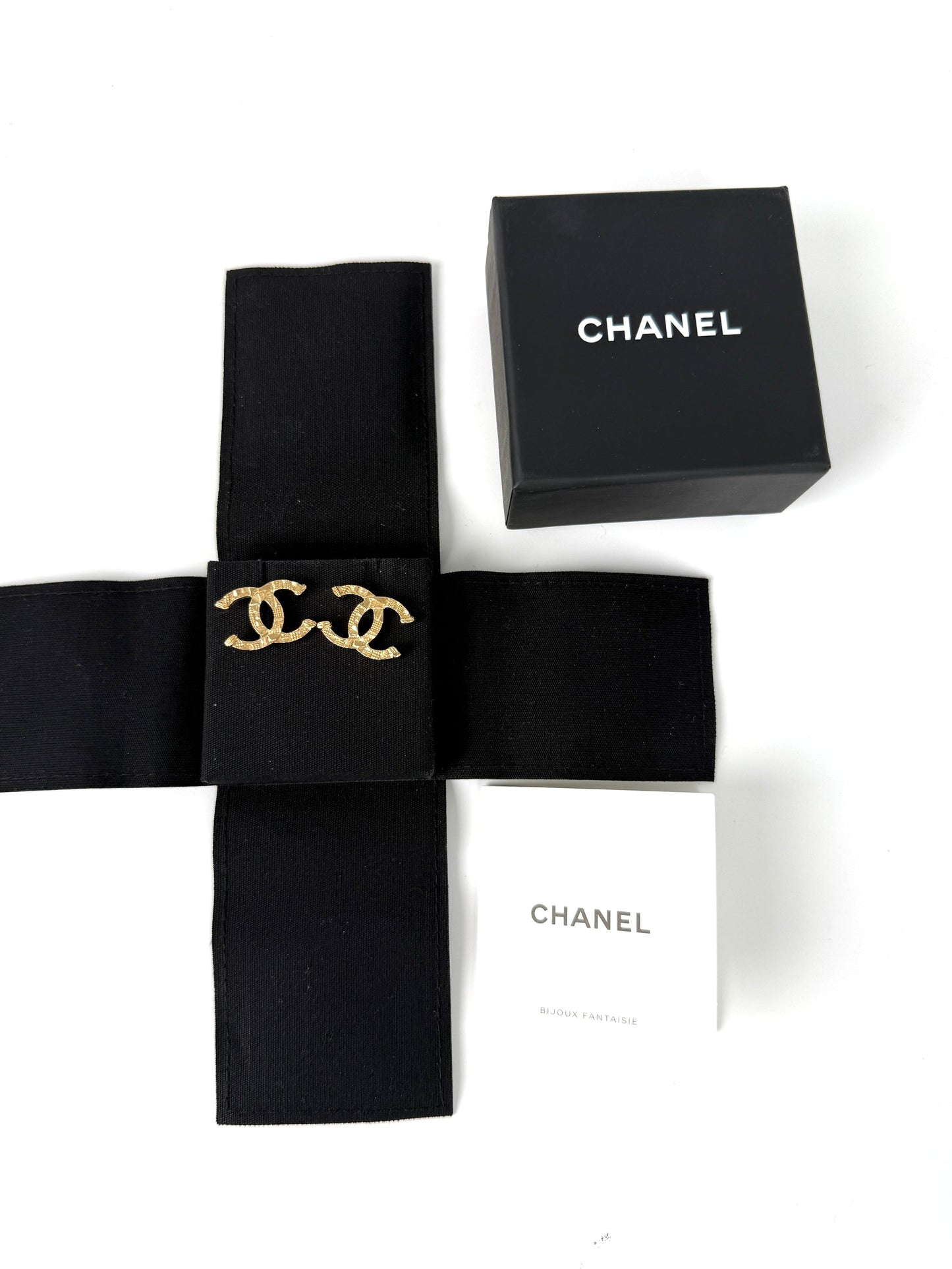 Chanel 2024 Gold Tone CC Logo Stud Hammered Earrings Jewelry