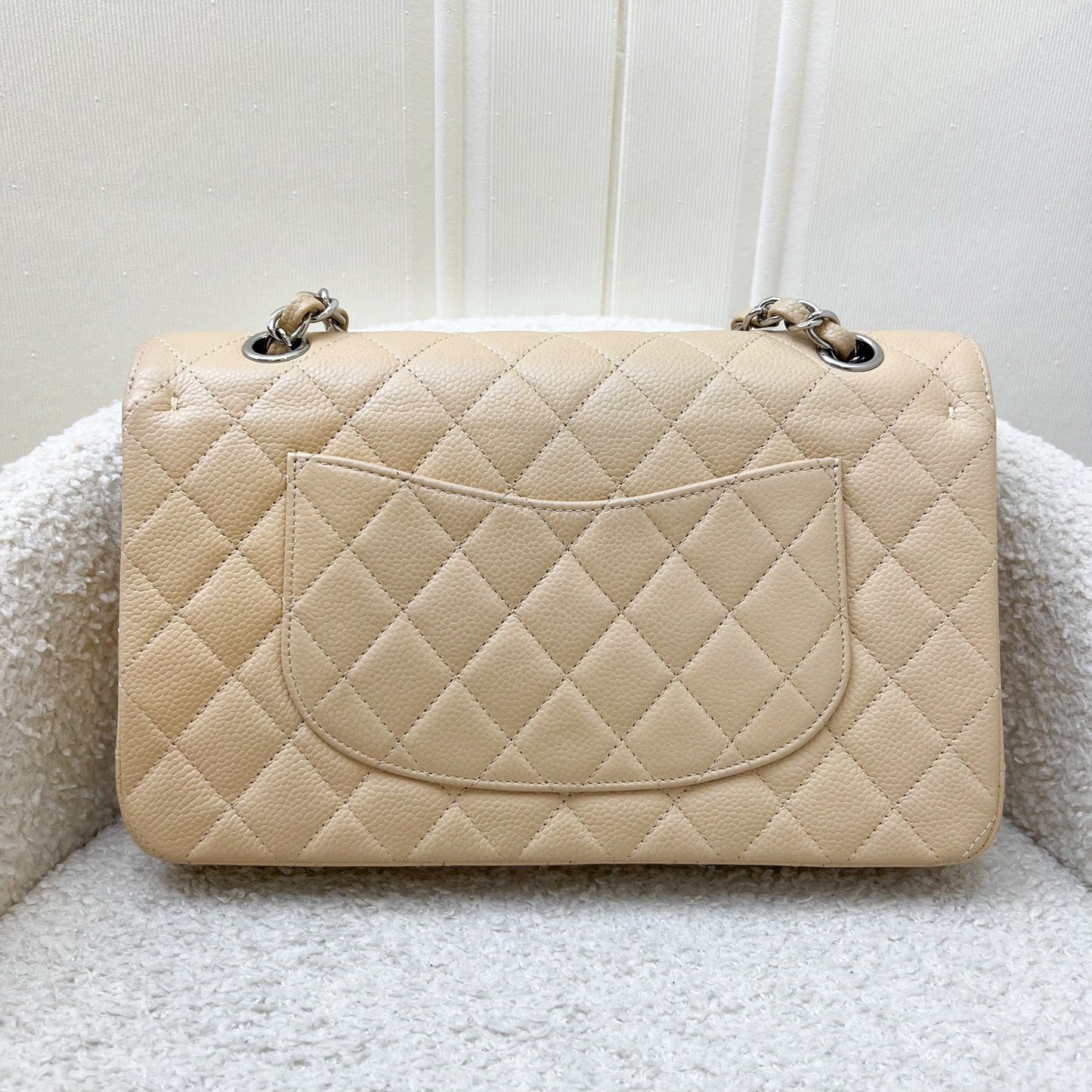 Medium Classic Flap CF in Beige Caviar and SHW Accessory Signature