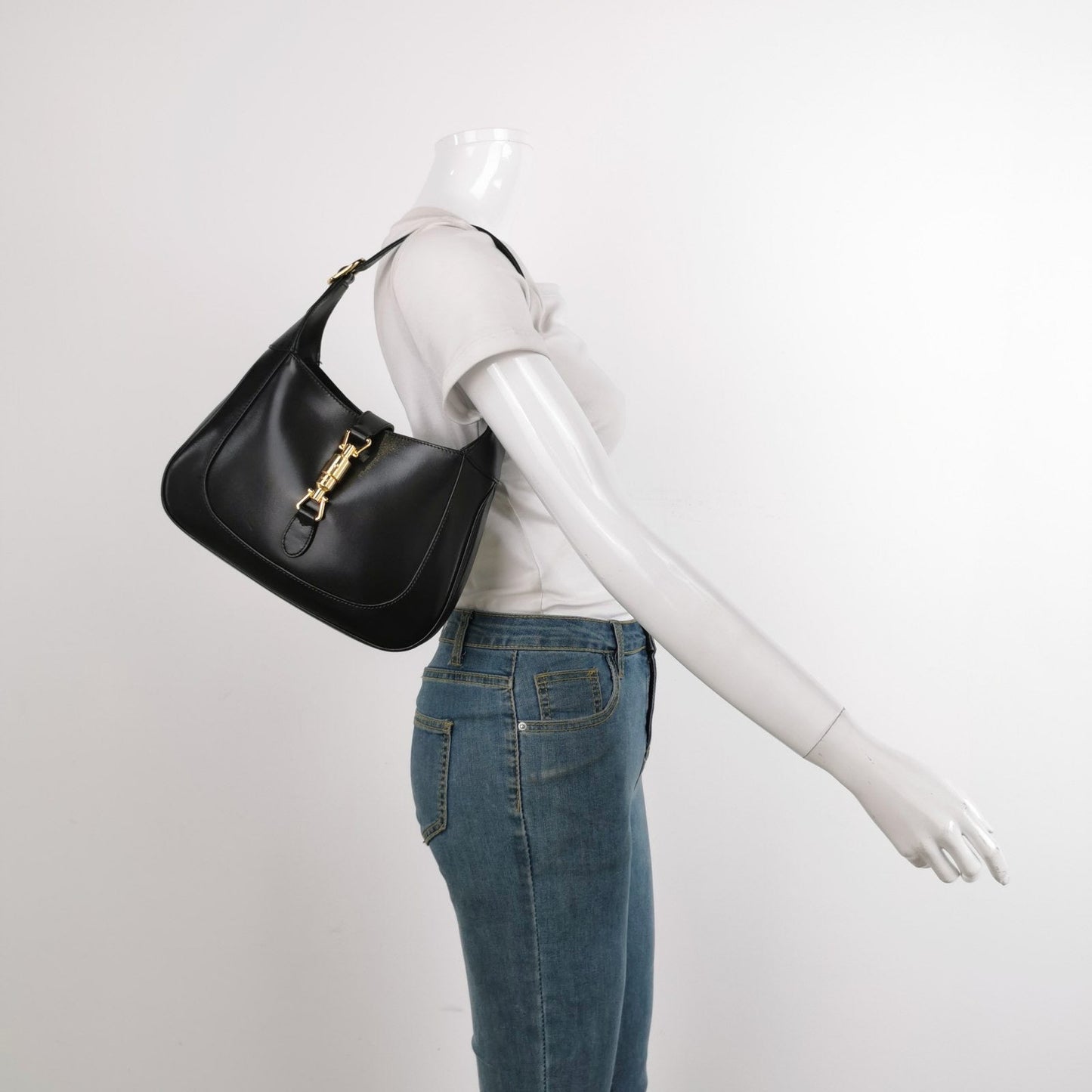 Gucci Jackie Bag With Adjustable Strap Giftable Leather Black Travel Bag