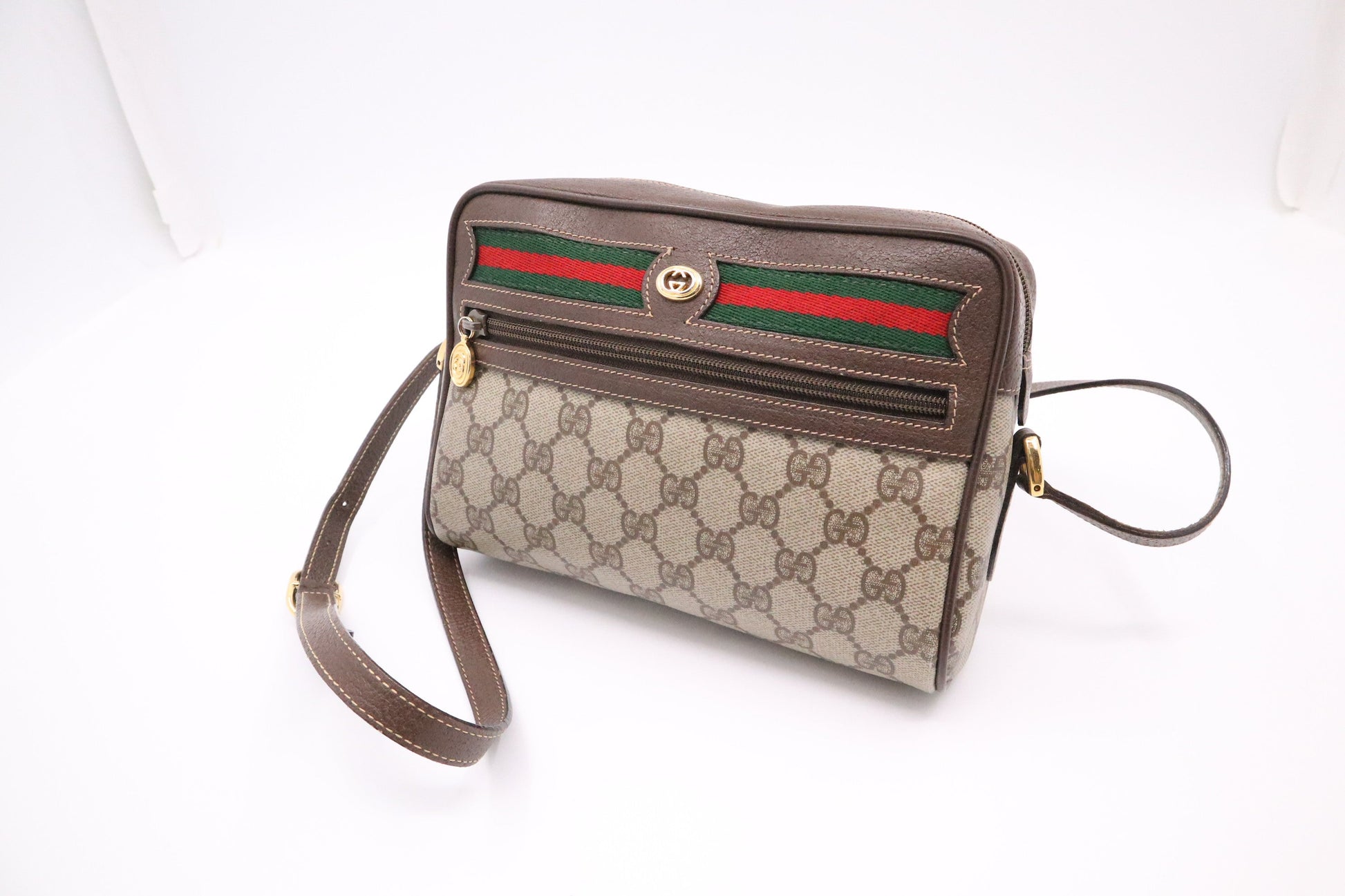 Gucci Crossbody In Supreme Canvas Crossbody Bag