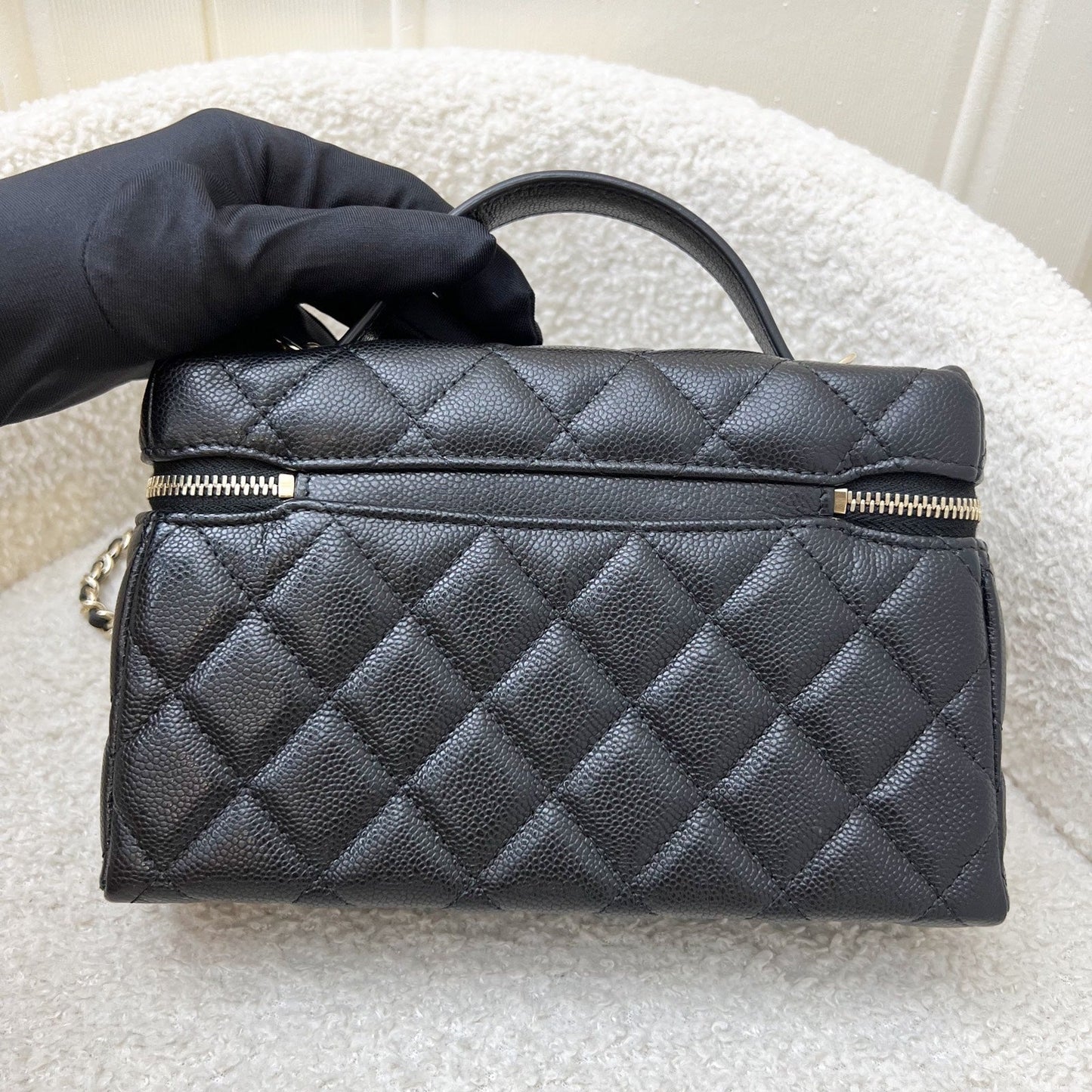Chanel [New Local Jan 2025] Vanity / Clutch with Chain (LP Style Bag) in Black Caviar and LGHW