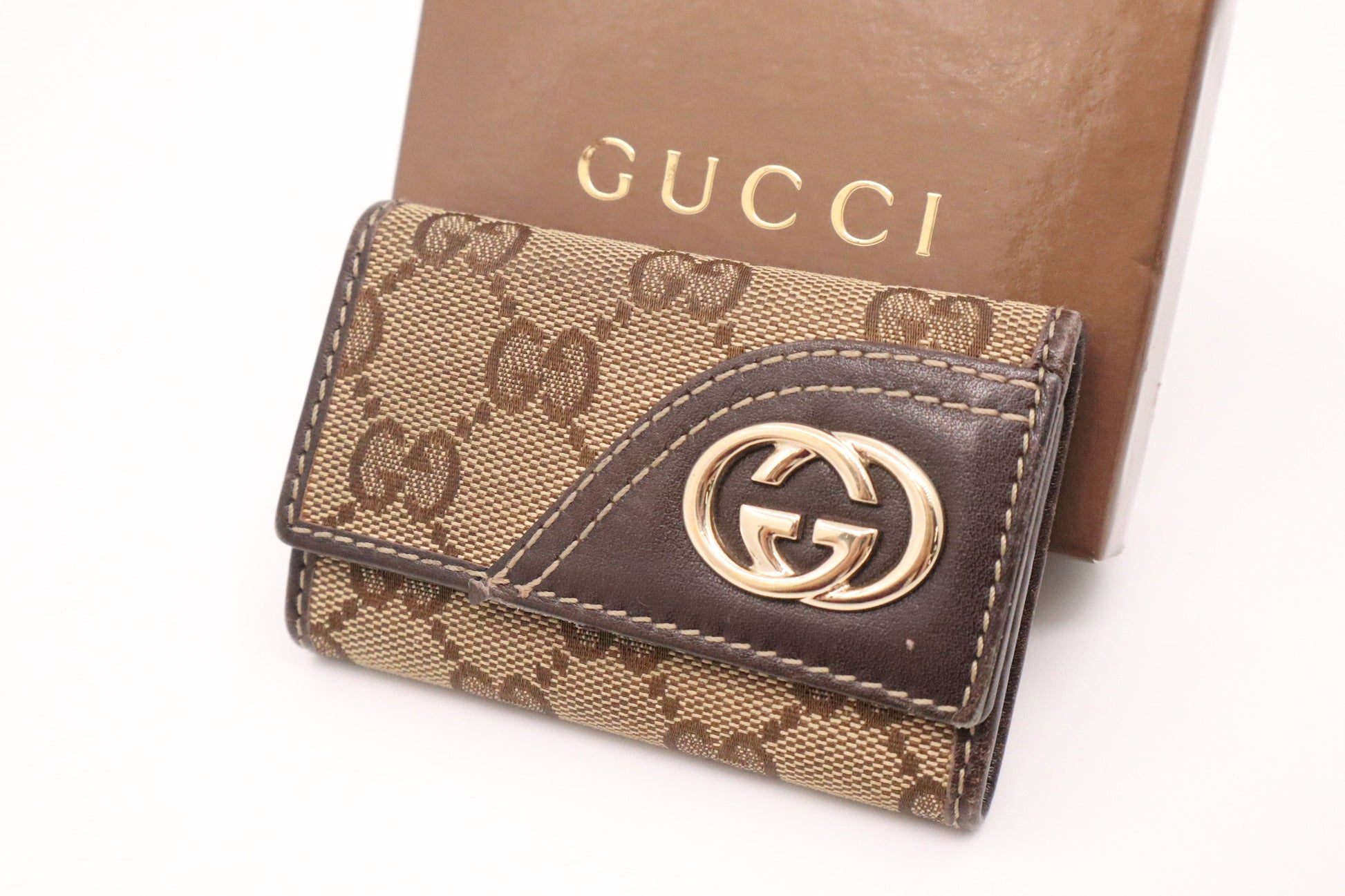Gucci 4 Key Case GG & Leather Canvas Brown Handbag