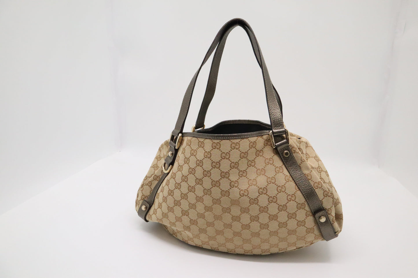 Gucci Abbey GG Canvas Beige Shoulder Bag