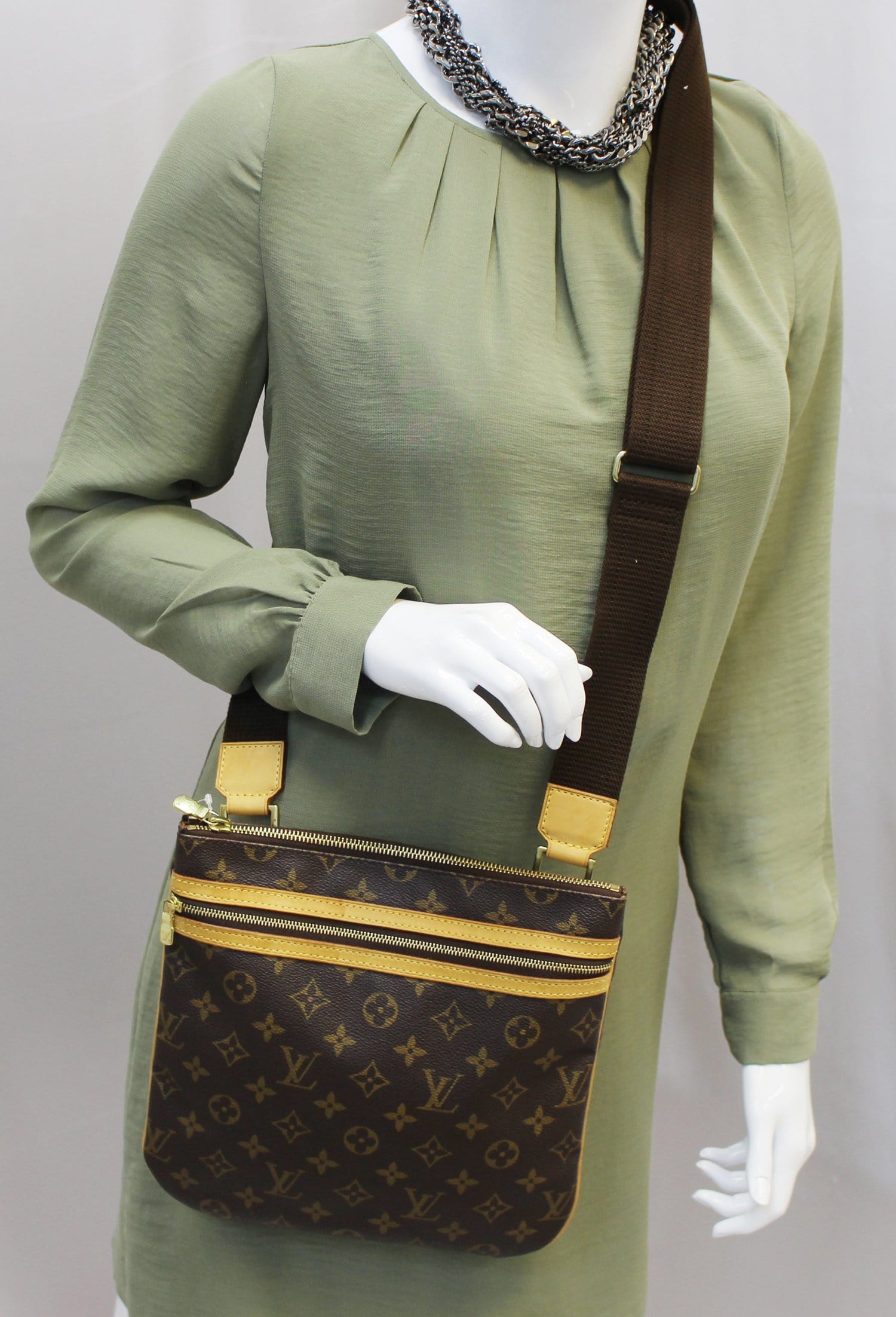 Louis Bosphore Crossbody Bag Canvas Monogram