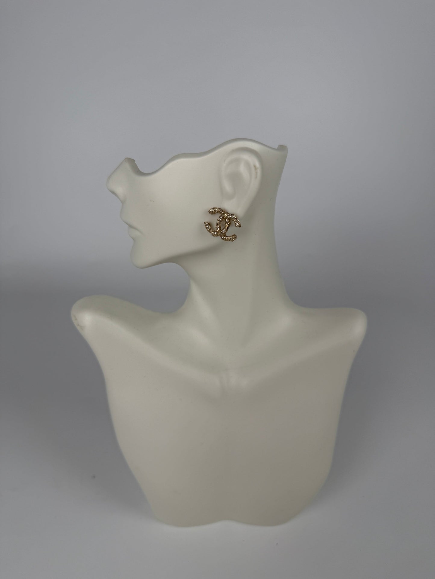 Chanel CC Stud Light Gold Twisted Rhinestone Earrings Jewelry