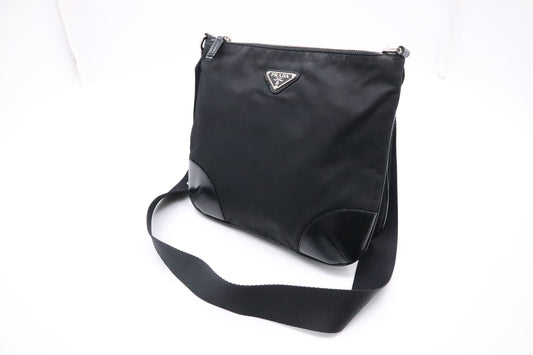 Prada Square Crossbody In Handbag Nylon Black Crossbody Bag
