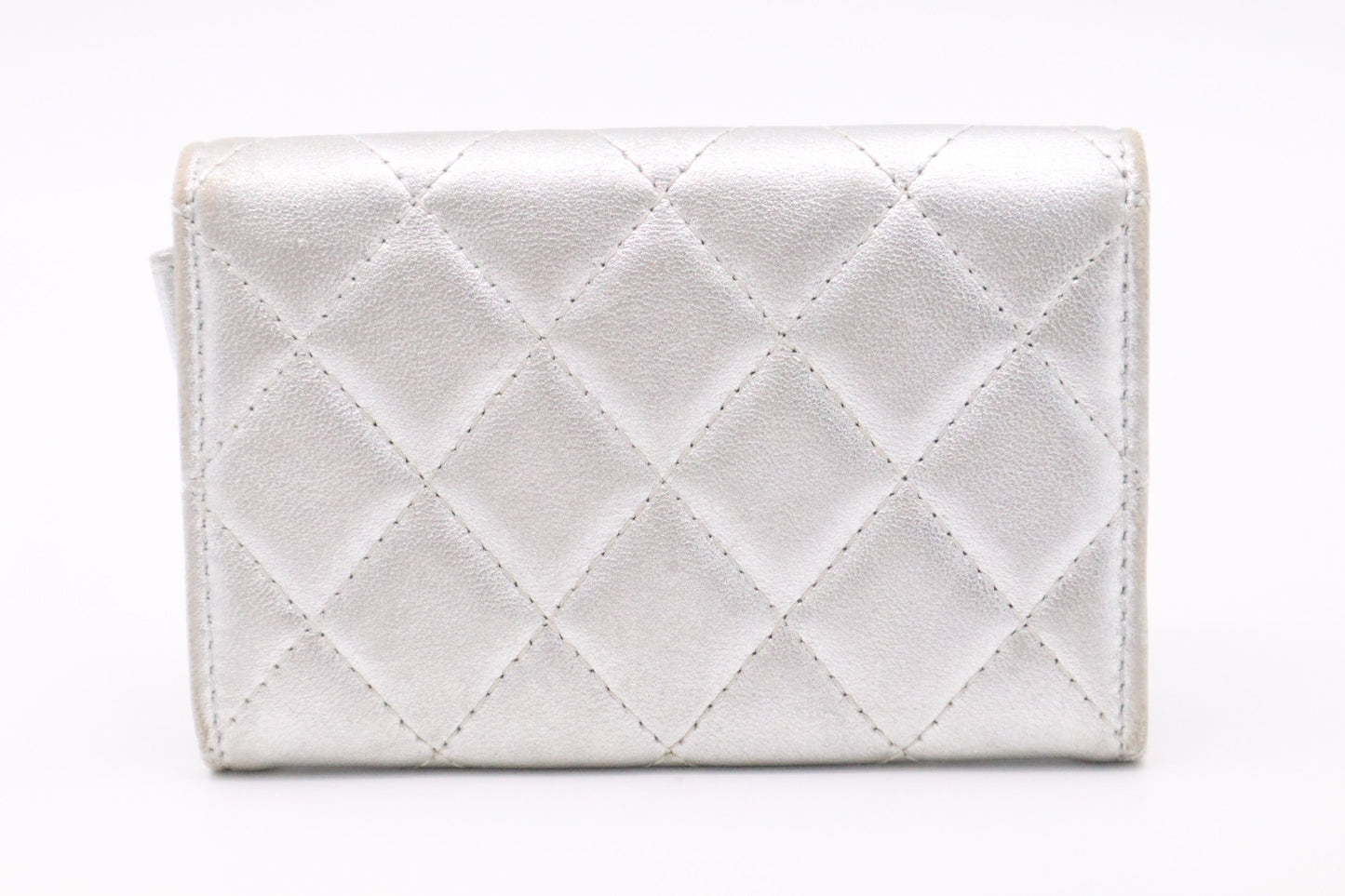 Chanel Card MatelassÃ© Silver Leather Wallet Case