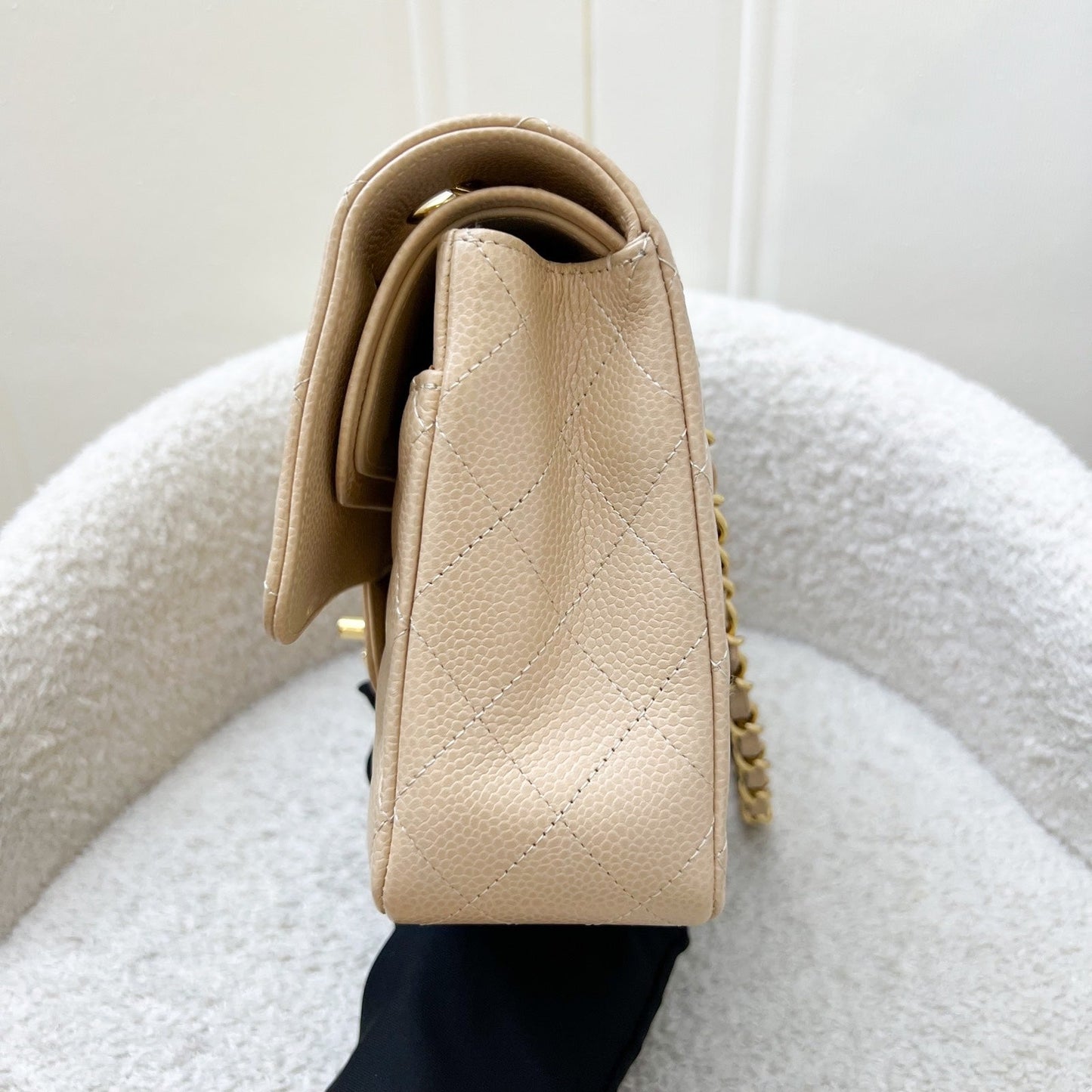 Medium Classic Flap CF in Beige Caviar and GHW Accessory Classic