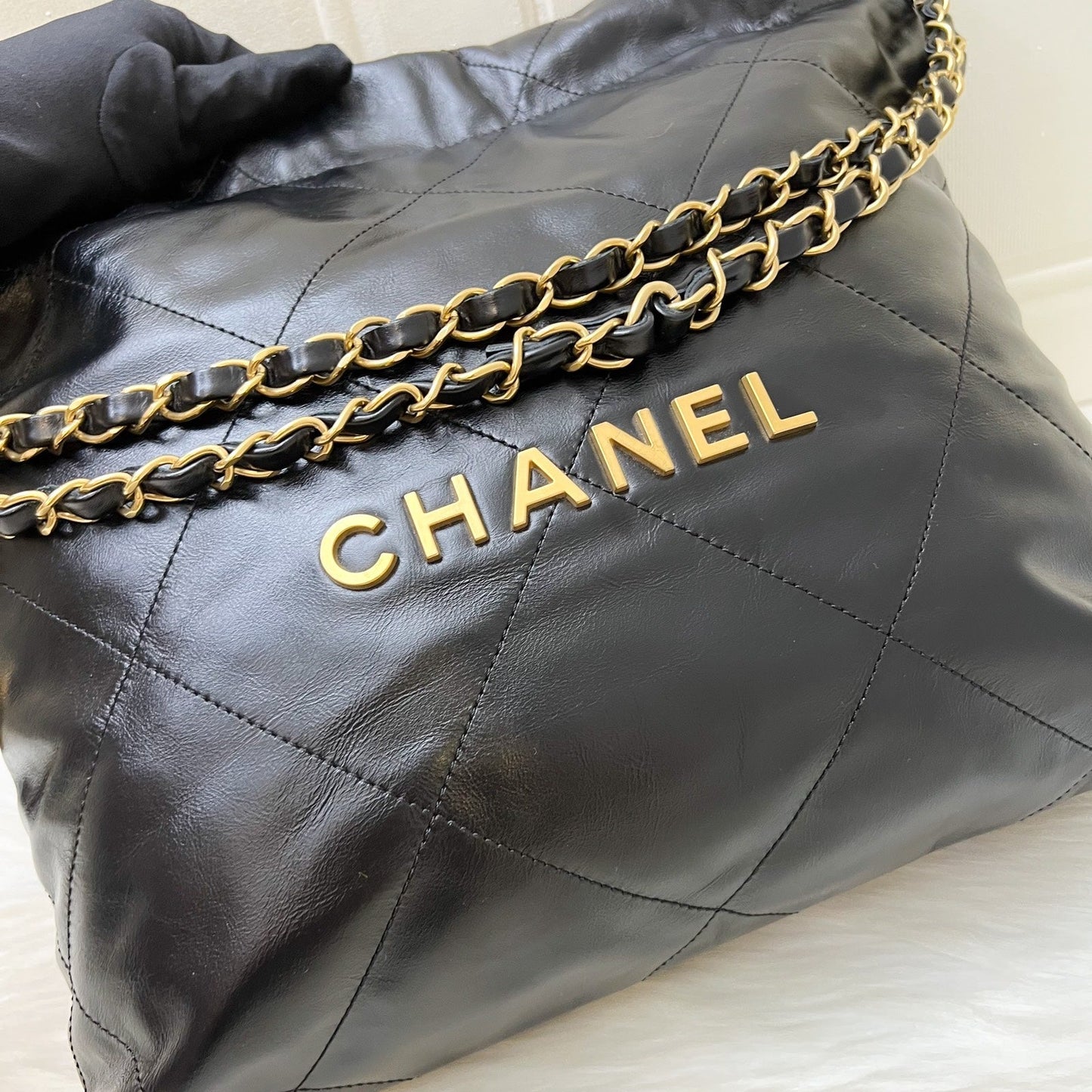Chanel [Local Set - May 2024] 22 Small Hobo Bag in Black Shiny Calfskin and AGHW
