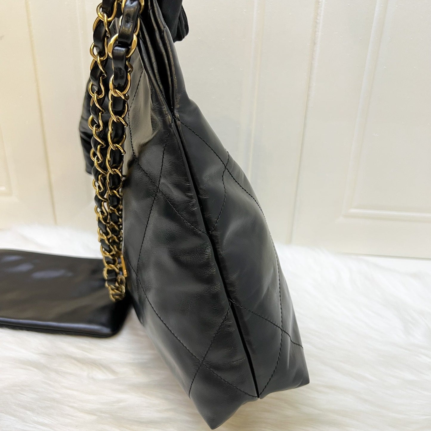 Chanel [Local Set - May 2024] 22 Small Hobo Bag in Black Shiny Calfskin and AGHW