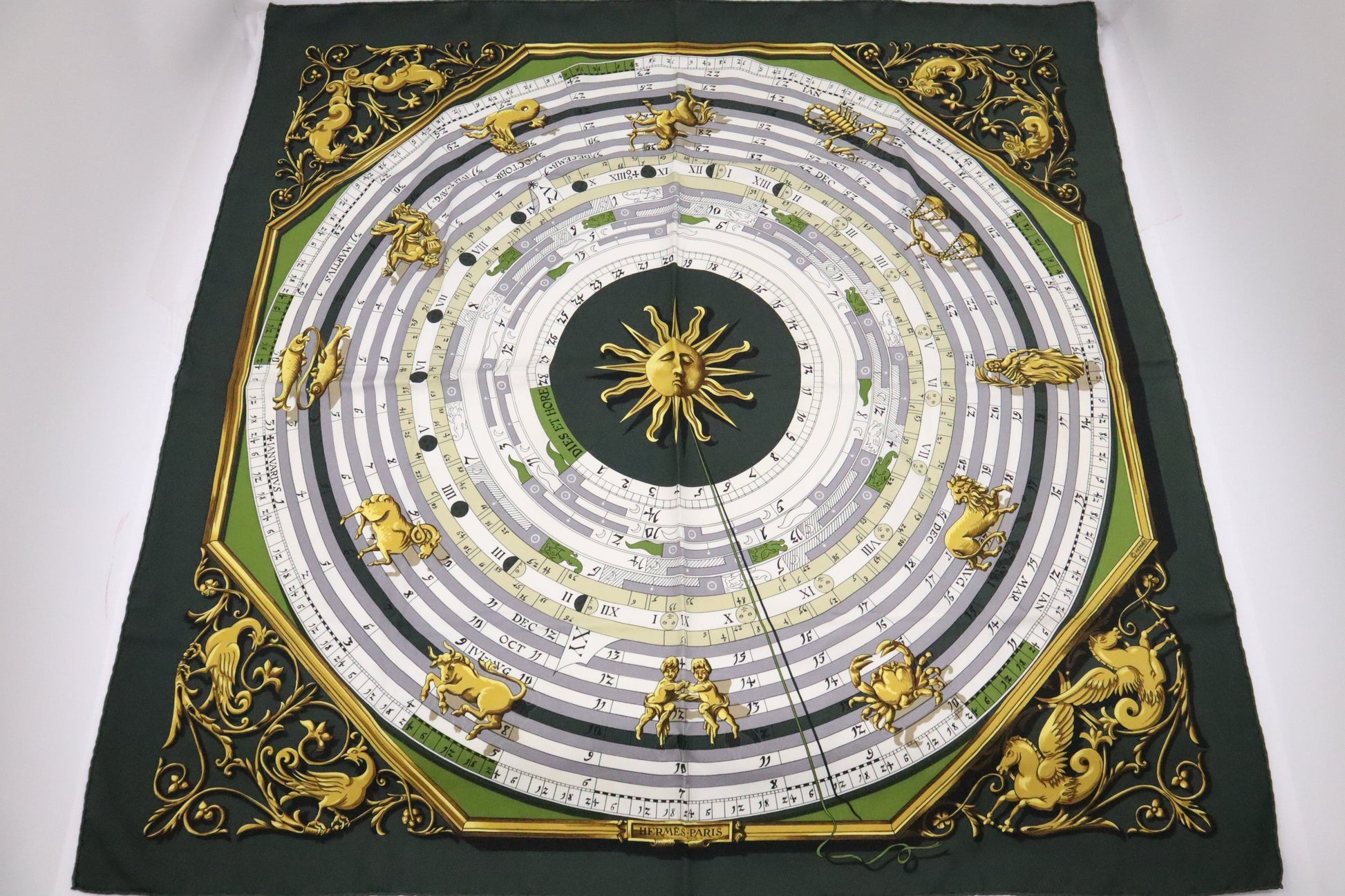 Hermes Carre Astrologie "Dies Et Hore" In Silk Green Travel Bag